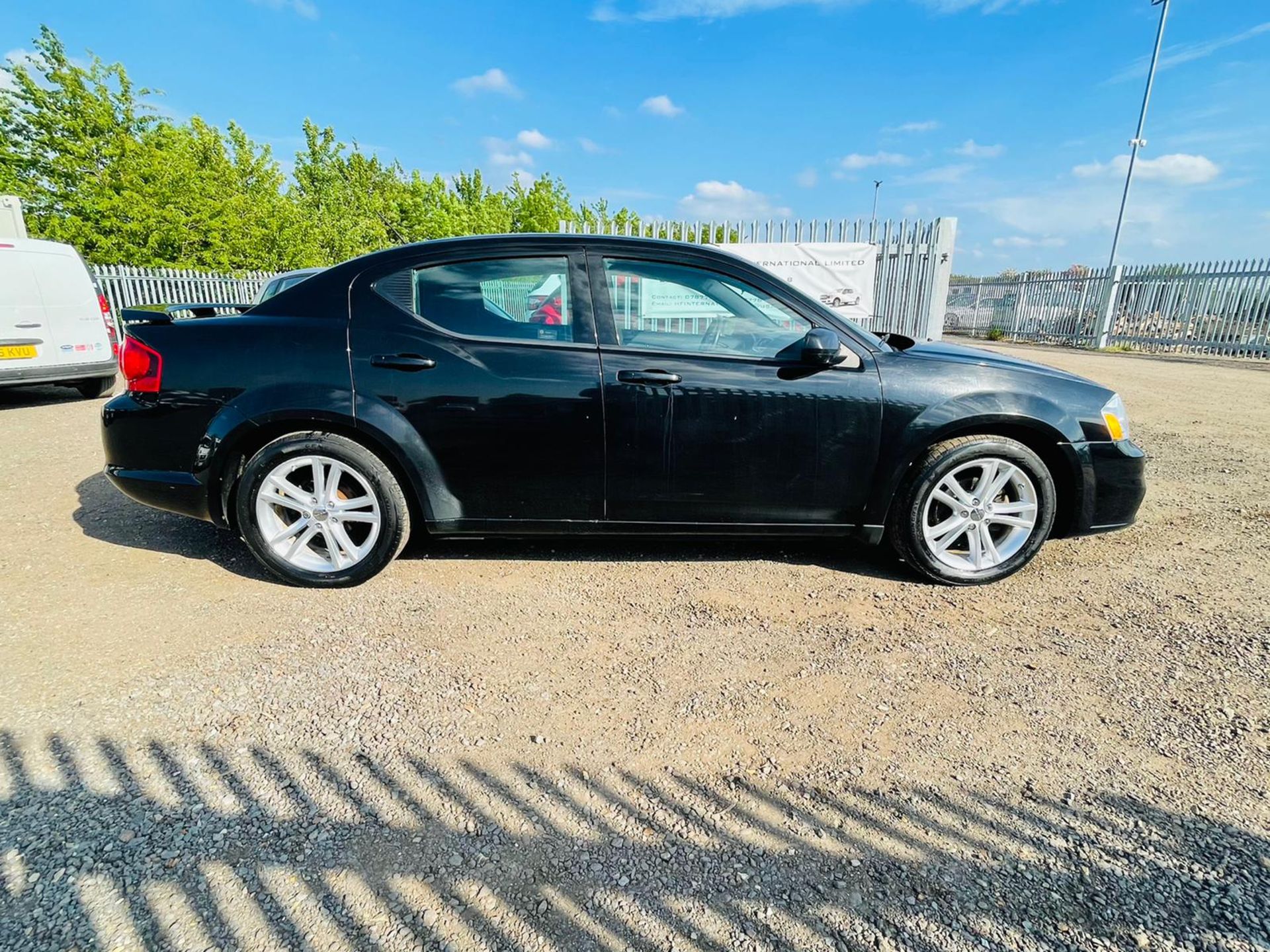 Dodge Avenger 2.4L SXT Sedan 2013 '2013 Year' **Fresh Import** LHD - Air Con - NO RESERVE - Image 10 of 18