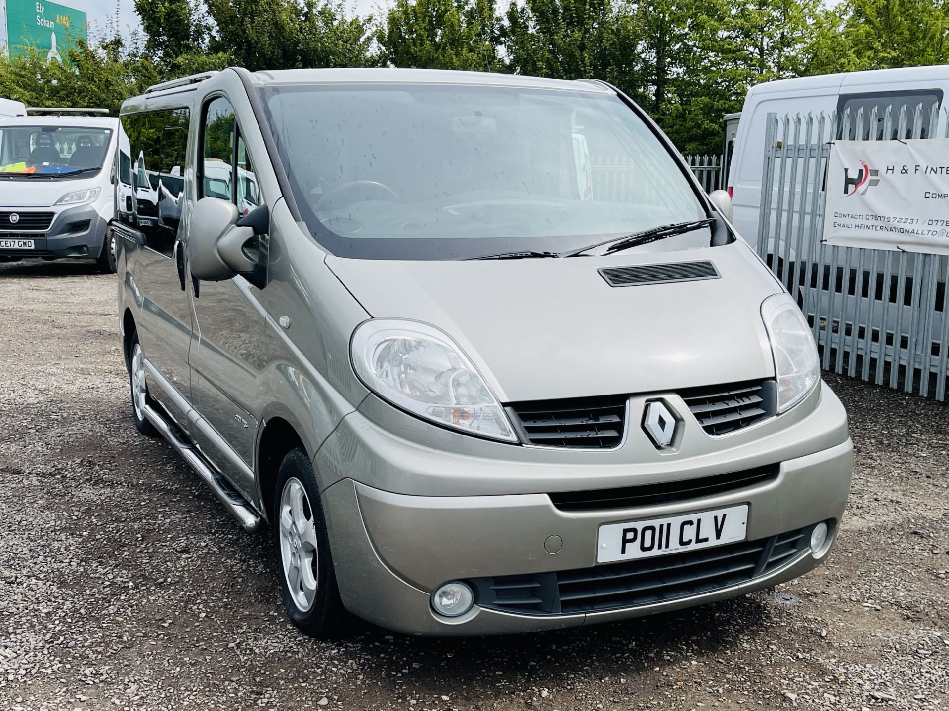 ** ON SALE ** Renault Trafic 2.0 DCI SL27 Sport 115 2011 '11 Reg' - Air Con - No Vat Save 20% - Image 2 of 20