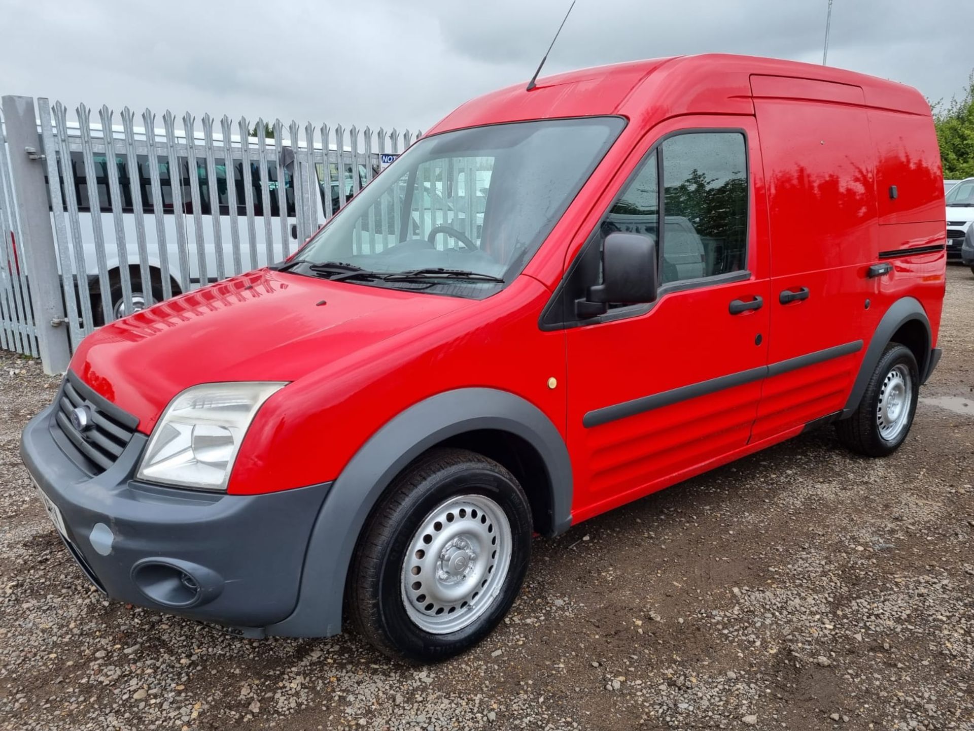 Ford Transit Connect 1.8 TDCI 90 T230 LWB HI ROOF -Panel Van - LCV - No Vat Save 20% - Image 3 of 16