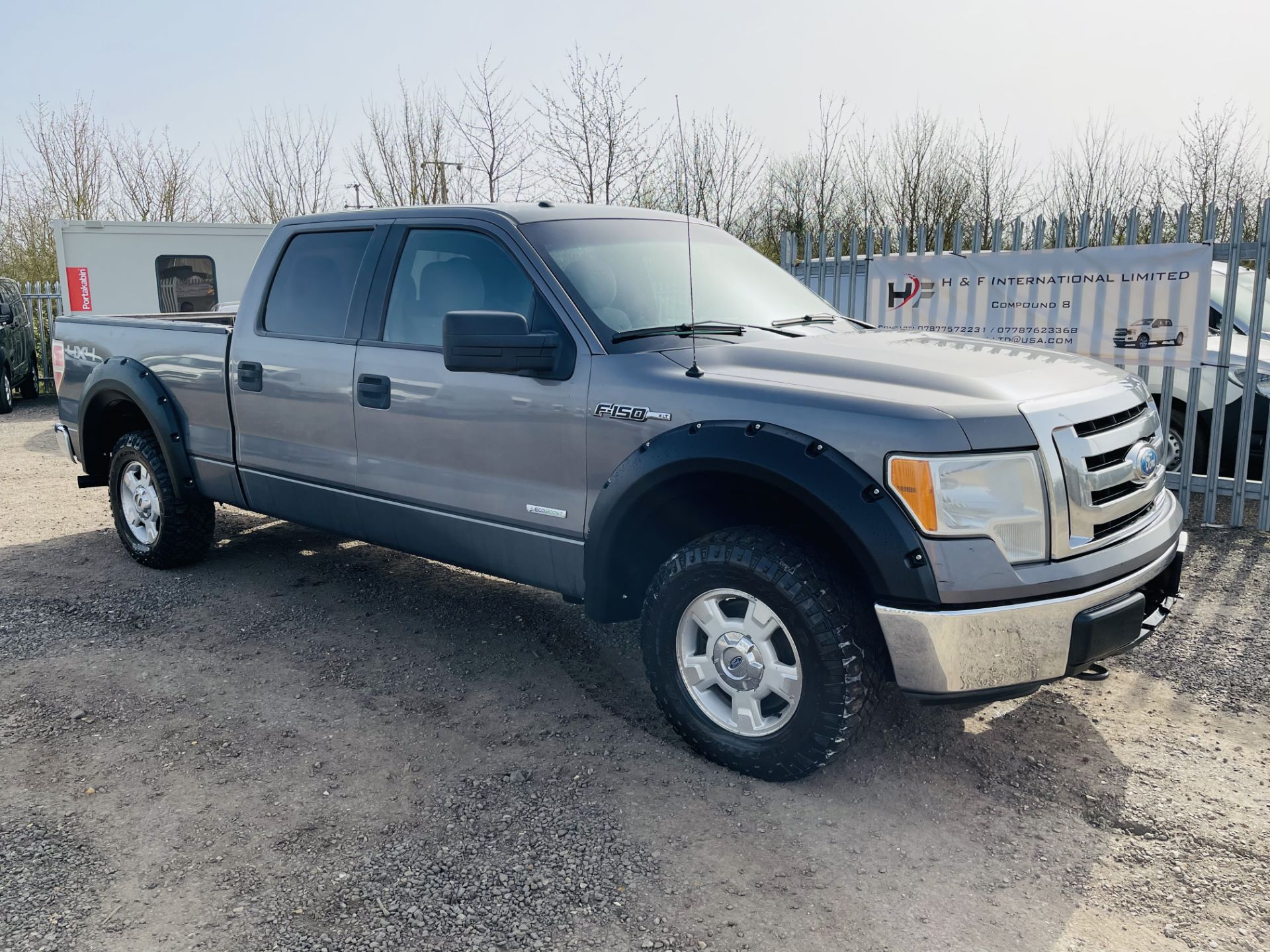 ** ON SALE **Ford F-150 XLT Edition 3.5L V6 Eco-boost Super-Crew 4x4 - '2012 Year' - Air Con -
