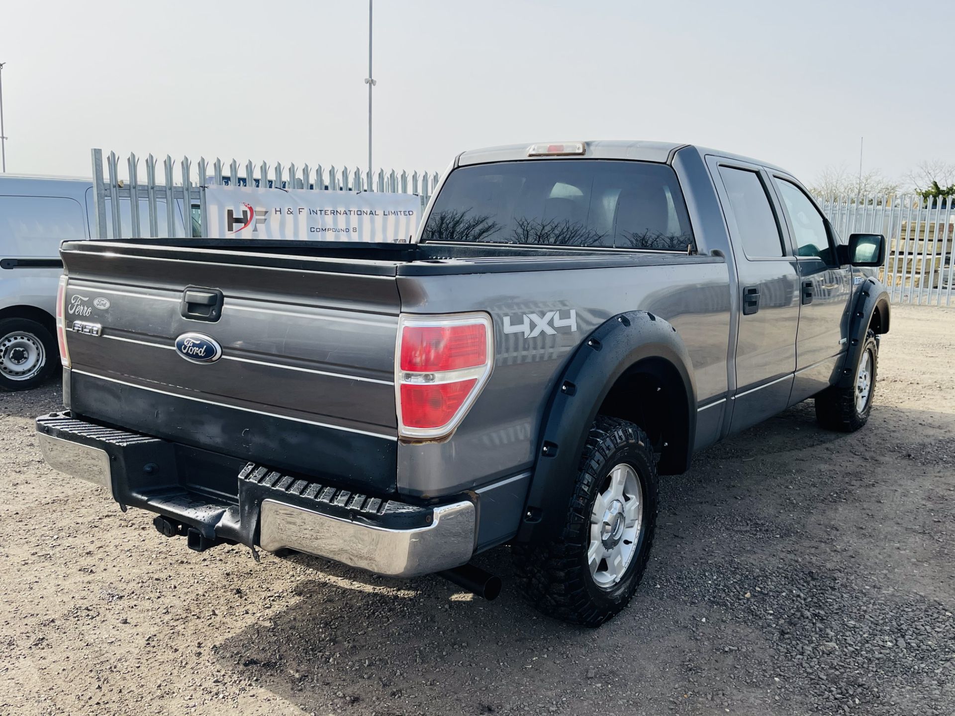 ** ON SALE **Ford F-150 XLT Edition 3.5L V6 Eco-boost Super-Crew 4x4 - '2012 Year' - Air Con - - Image 10 of 28