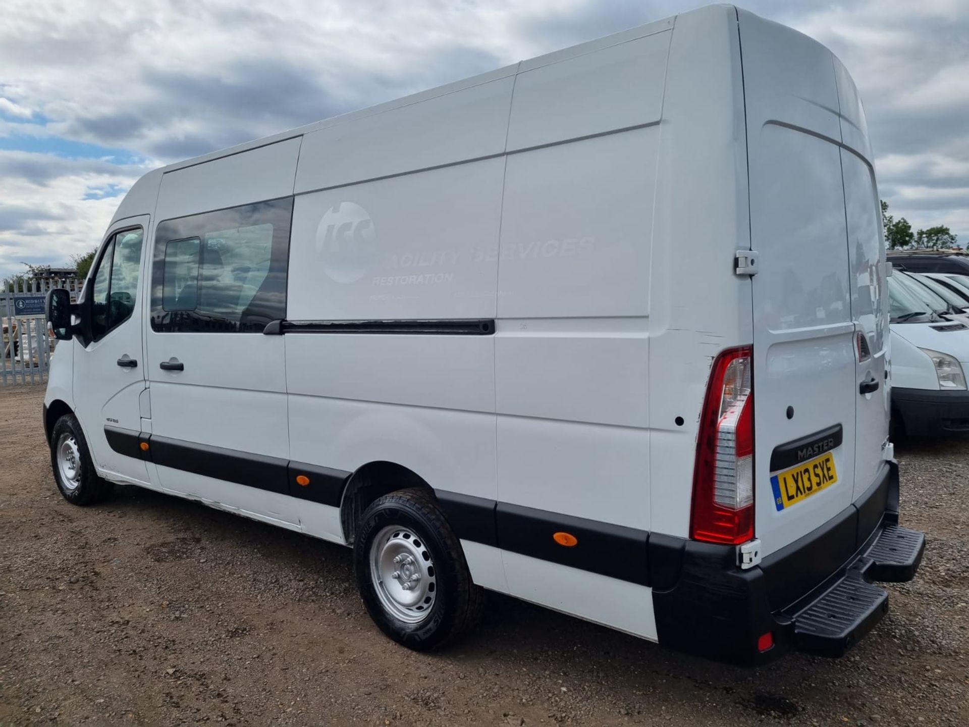 ** ON SALE **Renault Master 2.3 DCI 125 LM35 'Crew-Van'- 2013 '13 Reg' 7 Seats L4 H2 - Panel Van - - Image 10 of 19