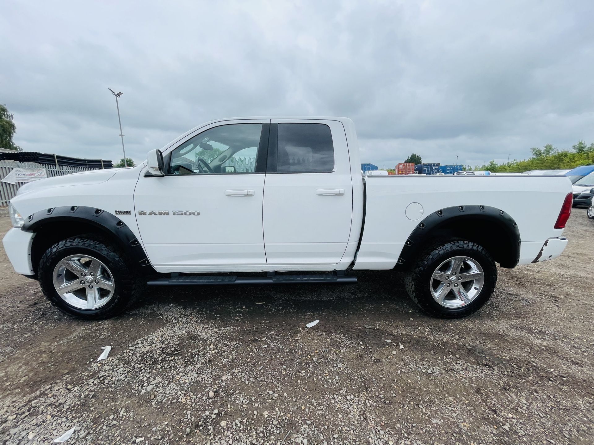 ** ON SALE ** Dodge Ram 5.7 Hemi V8 4x4 **Sport Edition** 2012 Year - Air con - Sport Pack - ** - Image 7 of 26