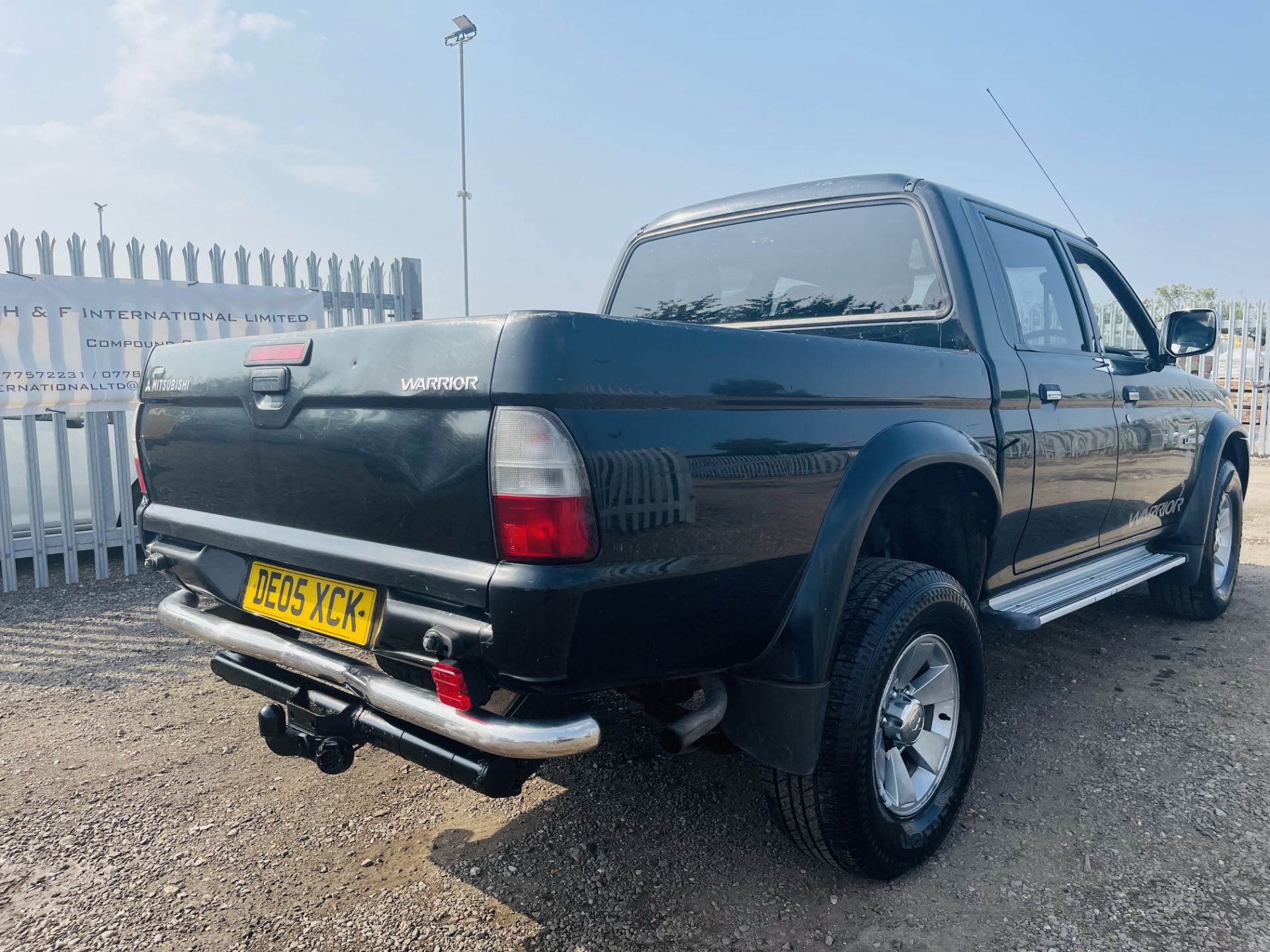 ** ON SALE ** Mitsubishi L200 Warrior LWB 2.5 TD 2005 '05 Reg' Air Con - No vat save 20% - Image 5 of 16