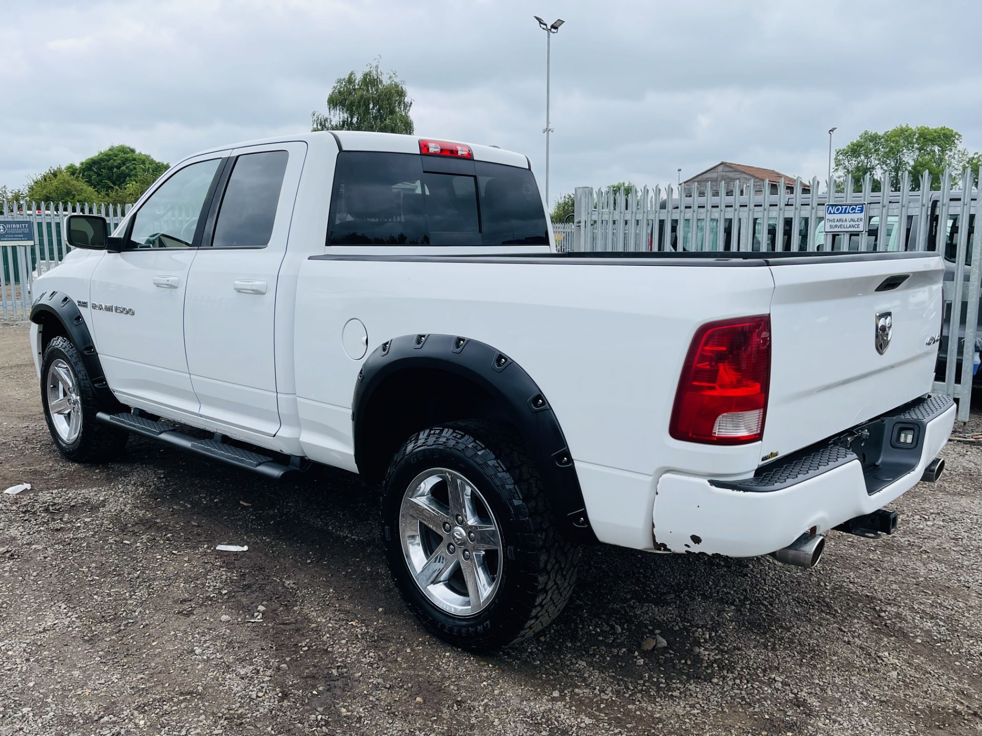 ** ON SALE ** Dodge Ram 5.7 Hemi V8 4x4 **Sport Edition** 2012 Year - Air con - Sport Pack - ** - Image 8 of 26