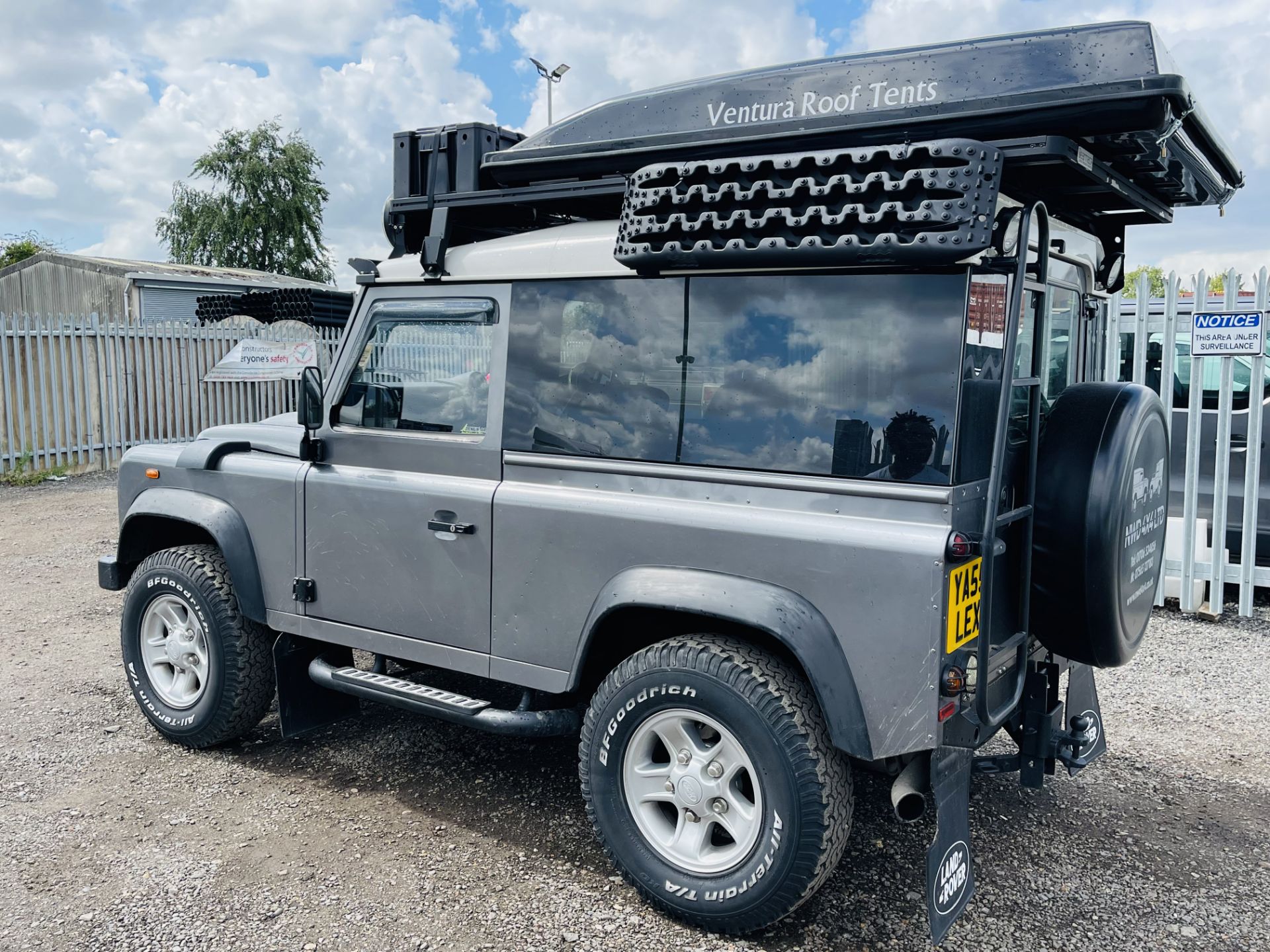 Land Rover Defender 90 Hard Top 2.4 TDCI 2007 '57 Reg' **Expedition Style** 4 Seats 4x4 * - Image 7 of 31