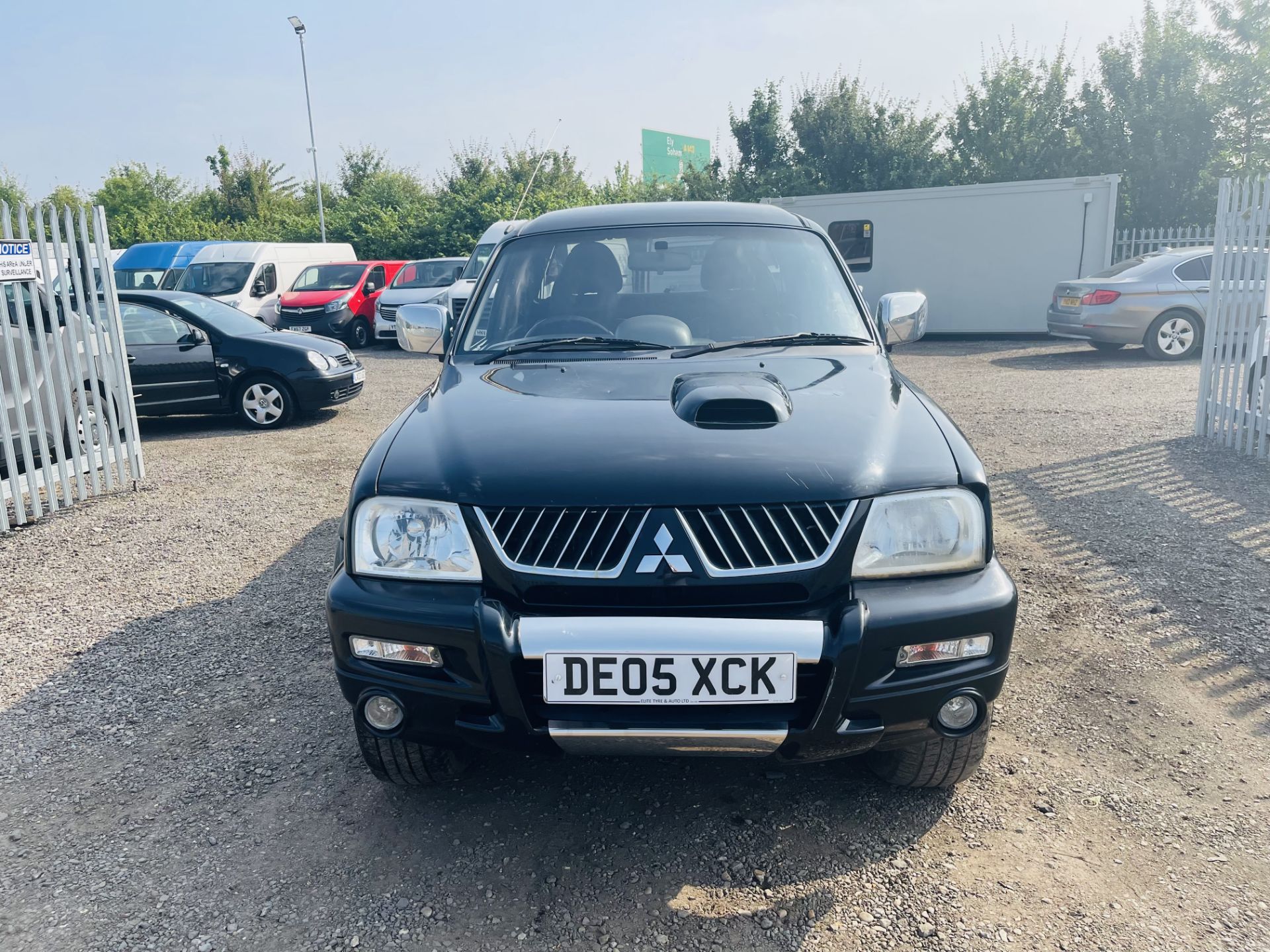 ** ON SALE ** Mitsubishi L200 Warrior LWB 2.5 TD 2005 '05 Reg' Air Con - No vat save 20% - Image 2 of 16