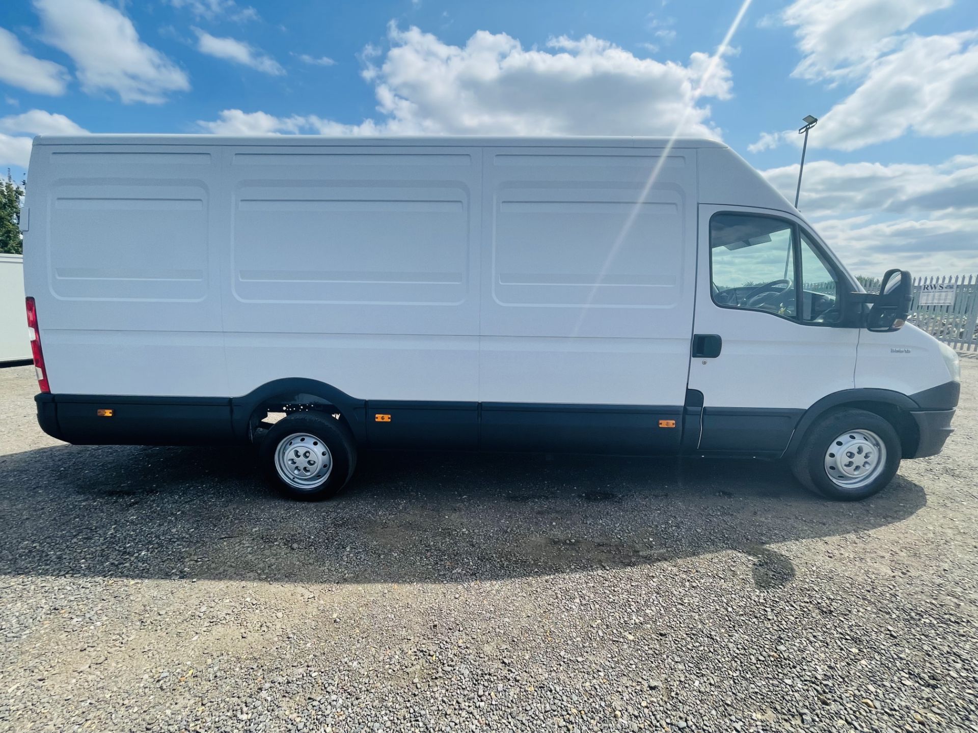 ** ON SALE **Iveco Daily 35S13 L3 H3 2013 '13 Reg' - 3 Seats - 6 Speed - Panel Van - LCV - Image 13 of 18