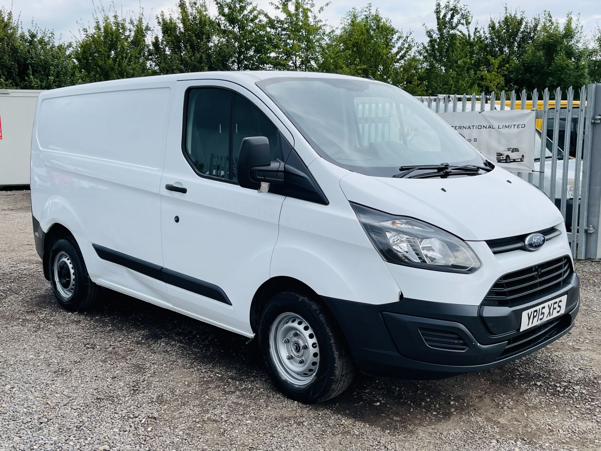 Ford Transit Custom 2.2 TDCI L1 H1 2015 '15 Reg' - Panel Van - LCV