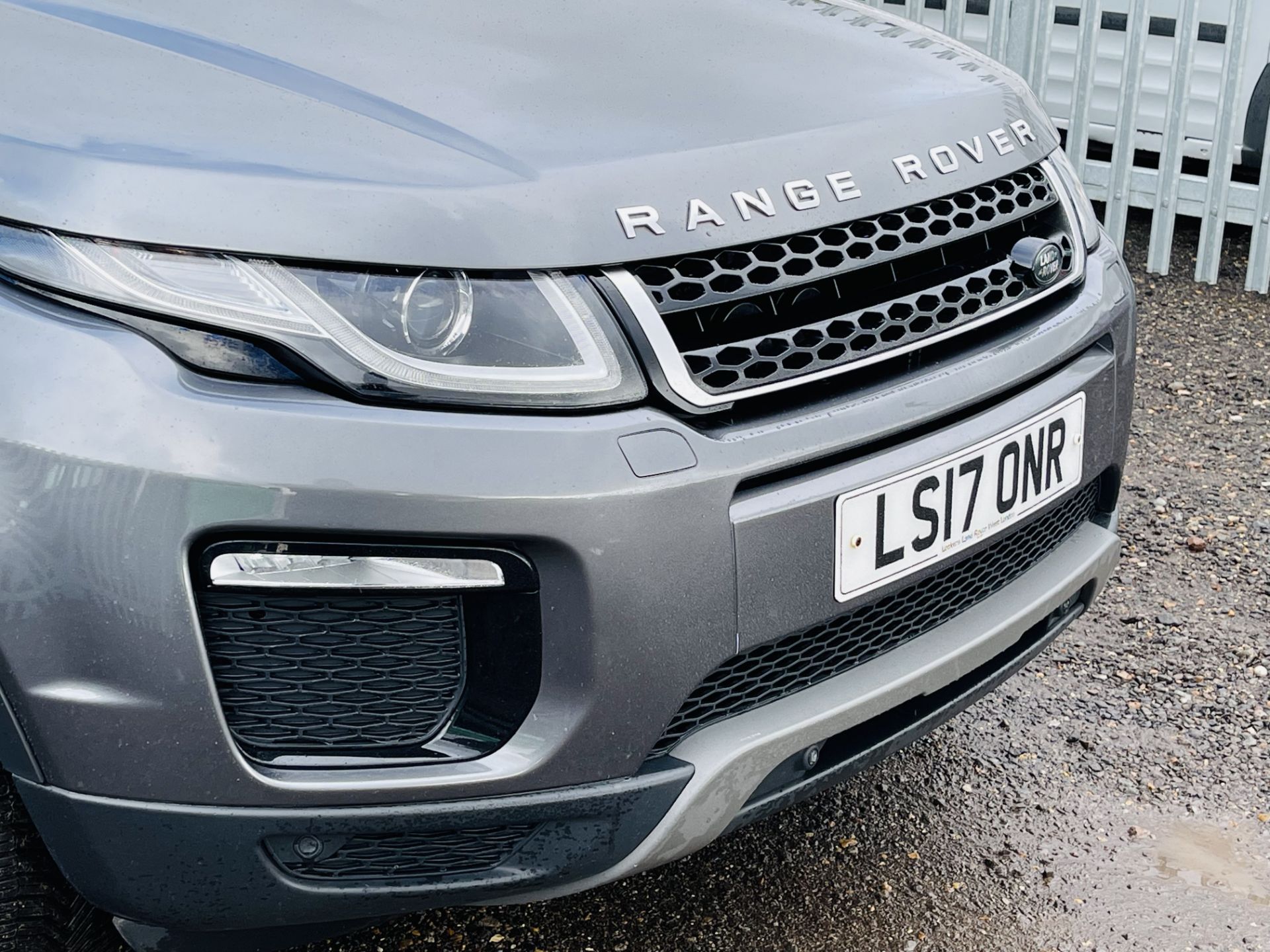 Land Rover Evoque 2.0 ED4 SE Tech 2017 '17 Reg' Sat Nav - Climate Control - ULEZ Compliant - Image 18 of 31