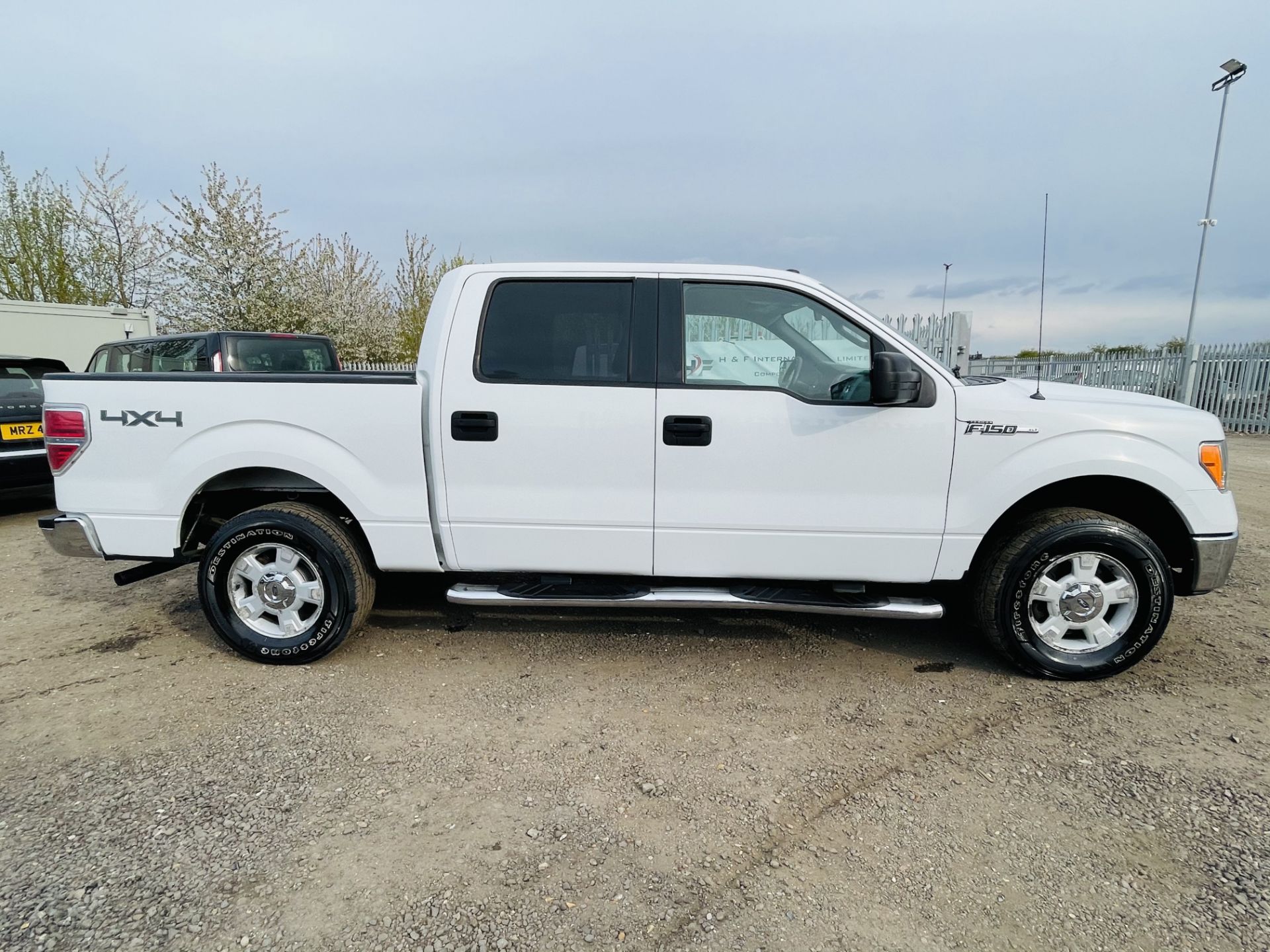 Ford F-150 XLT 4.6L V8 Super-crew 4WD 2010 ' 2010 Year' 6 Seats - Air con - NO RESERVE - Image 17 of 24