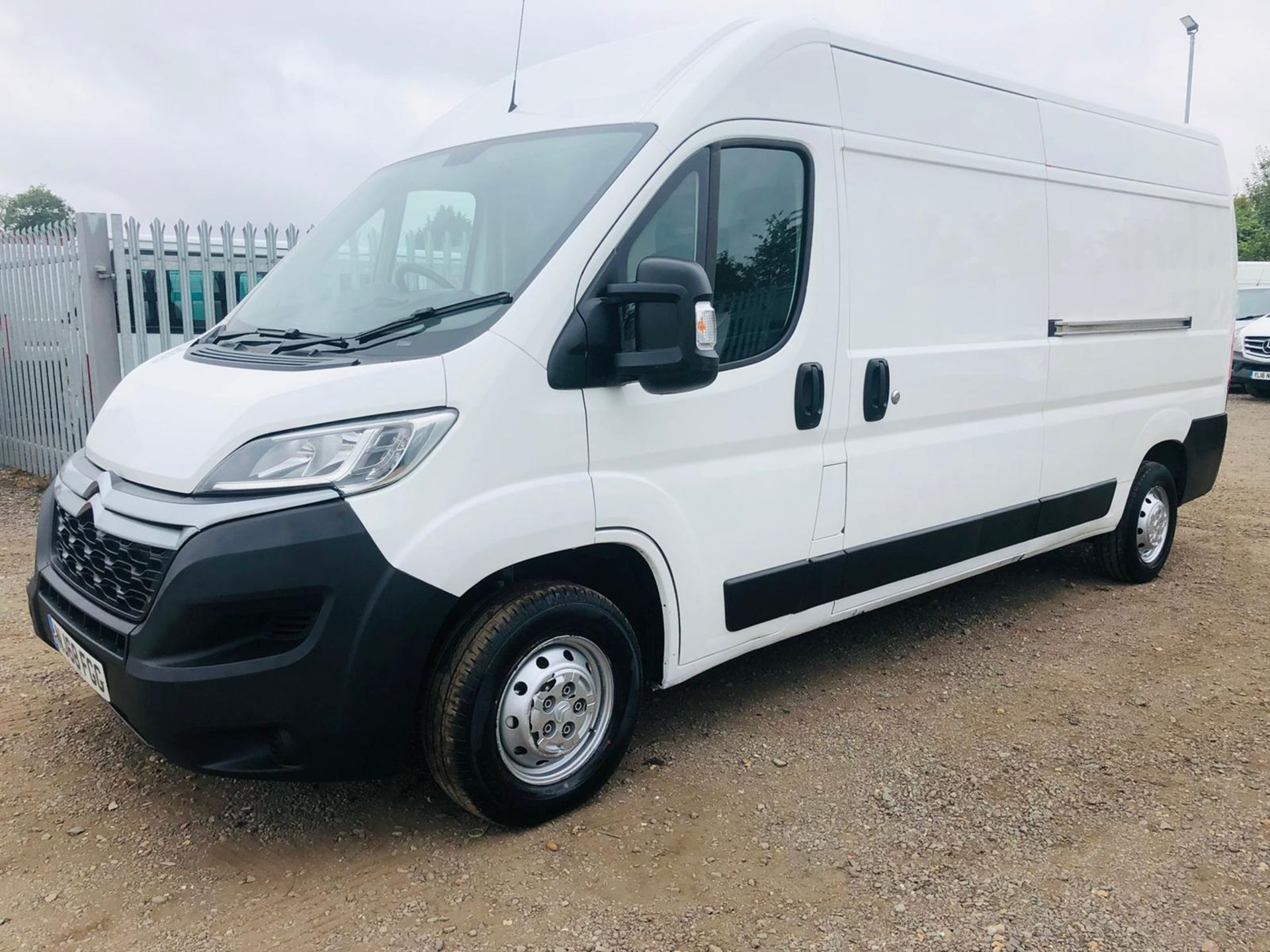 Citroen Relay 35 2.0 Blue Hdi L3 H2 Enterprise 2018 '68 Reg' Air con - Panel Van - ULEZ Compliant - Image 4 of 17