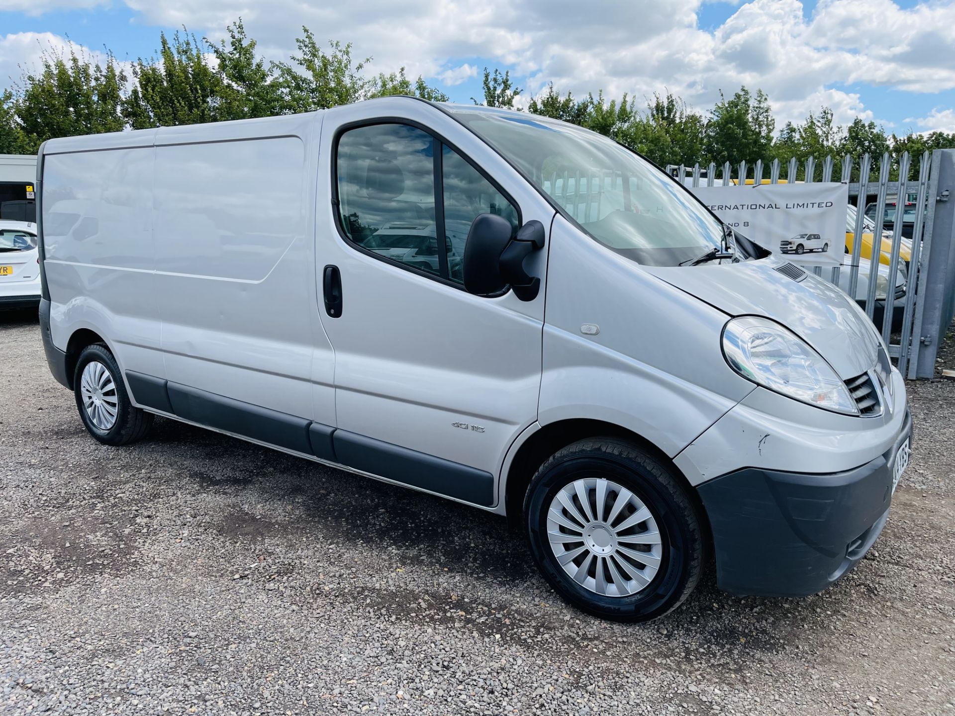 Renault Trafic 2.0 DCi LL29 2014 '14 Reg' L3 H1 - Elec Pack - No Vat Save 20% - Image 12 of 17