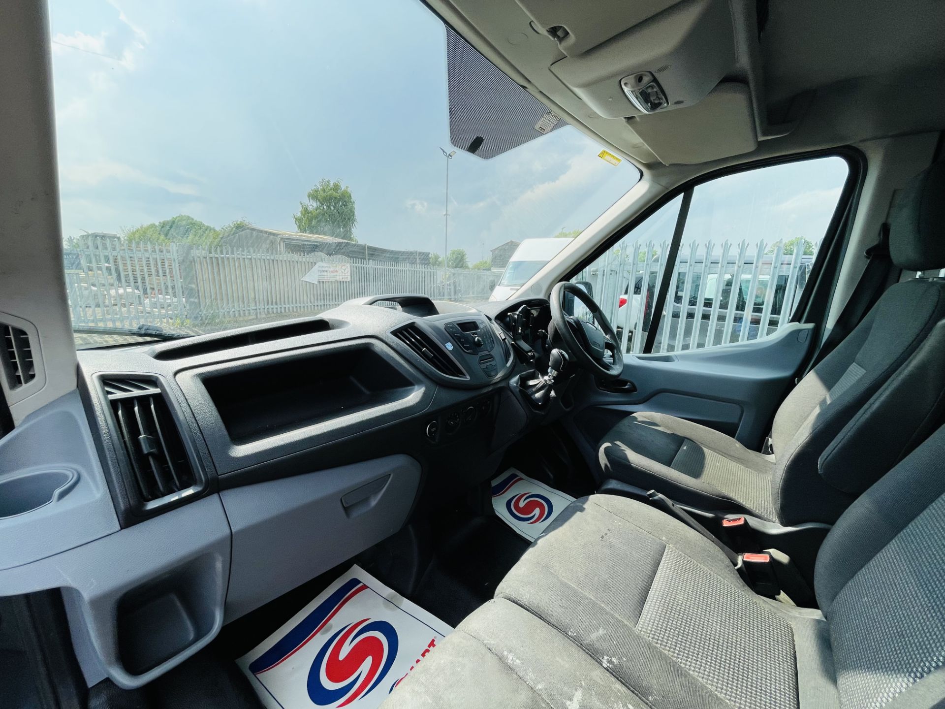 Ford Transit 2.2 TDCI 100 L3 H2 T350 2015 '65 Reg' - Panel Van - LCV - Grey - Image 11 of 14