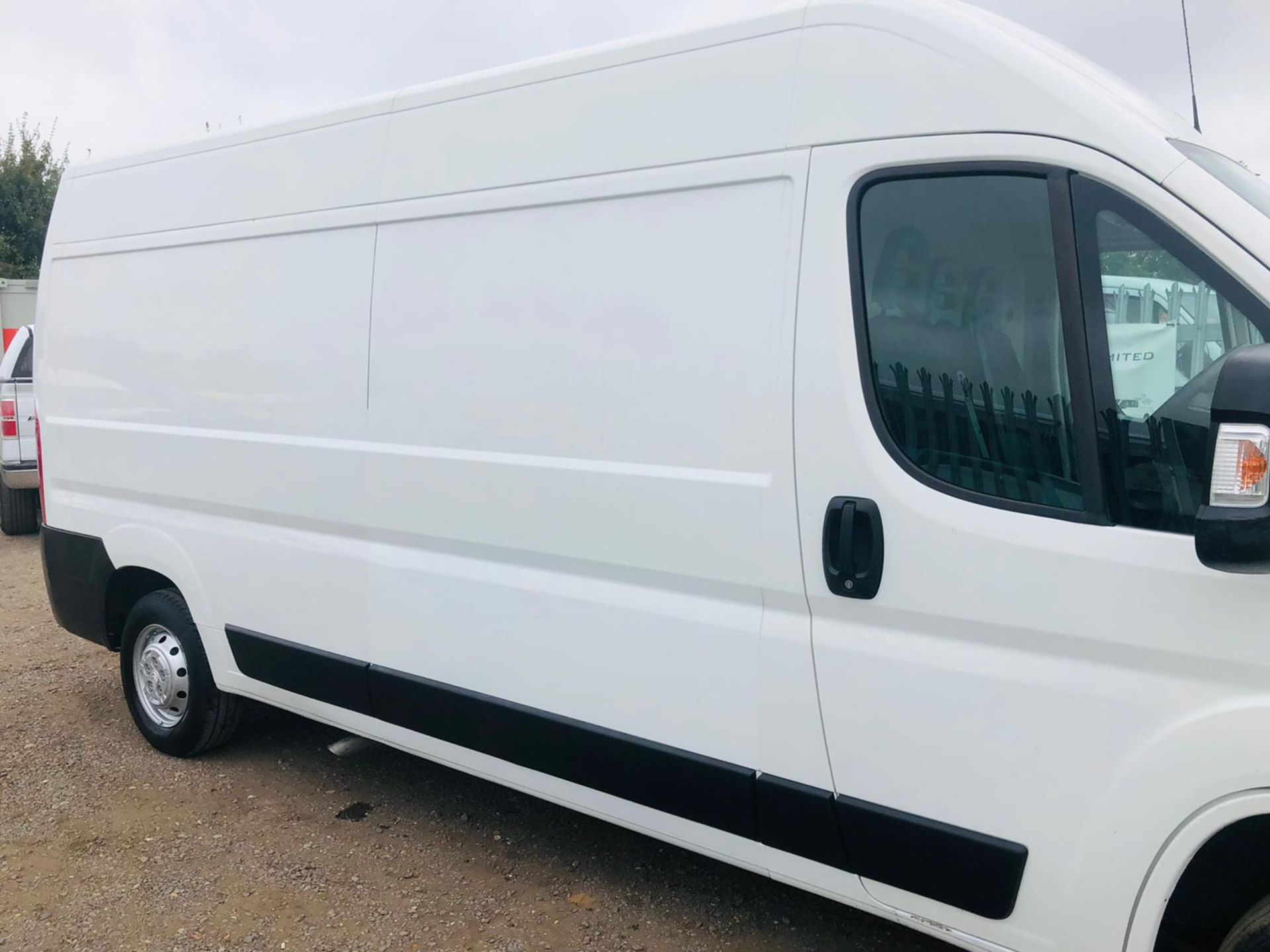 Citroen Relay 35 2.0 Blue Hdi L3 H2 Enterprise 2018 '68 Reg' Air con - Panel Van - ULEZ Compliant - Image 5 of 17