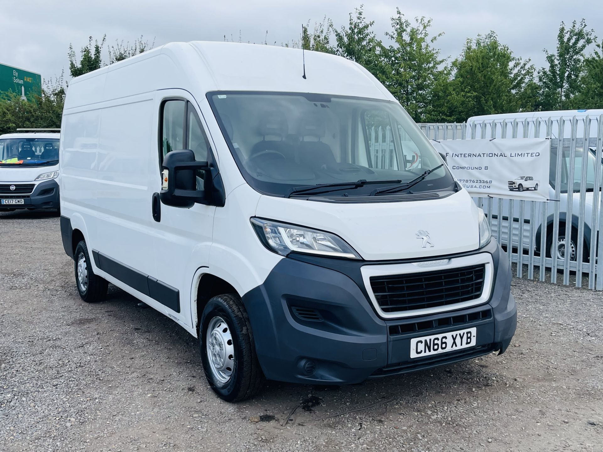 *** ON SALE *** Peugeot Boxer 2.0 Blue HDI Professional L2 H2 2016 '66 Reg' Sat Nav - Air con - - Image 2 of 20