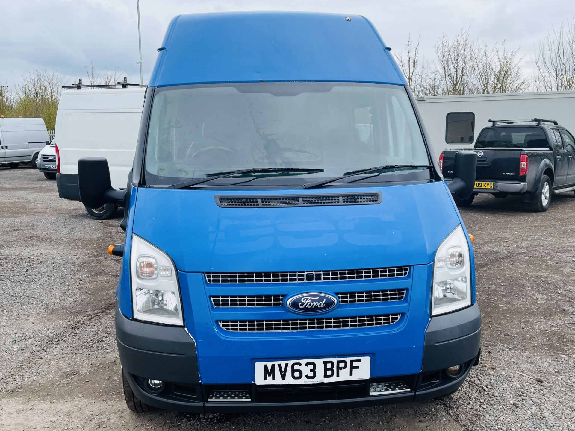 Ford Transit 2.2 TDCI T460 155 RWD 2013 Crew-van '63 Reg' L4 H3 - Twin Rear Axle - NO RESERVE - Image 3 of 17