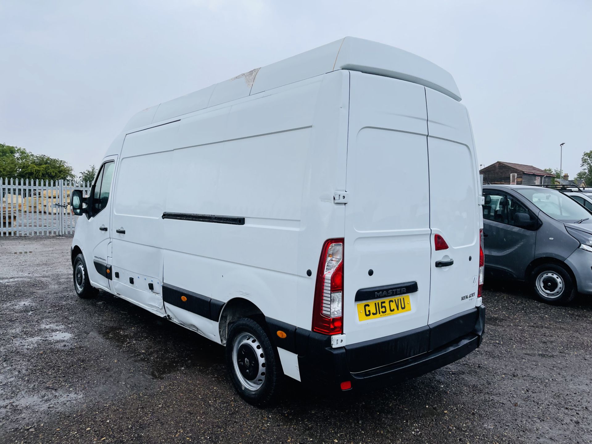 ** ON SALE **Renault Master Extra L4 H3 2015 '15 Reg' Panel-Van - Air con - LCV - Image 8 of 19