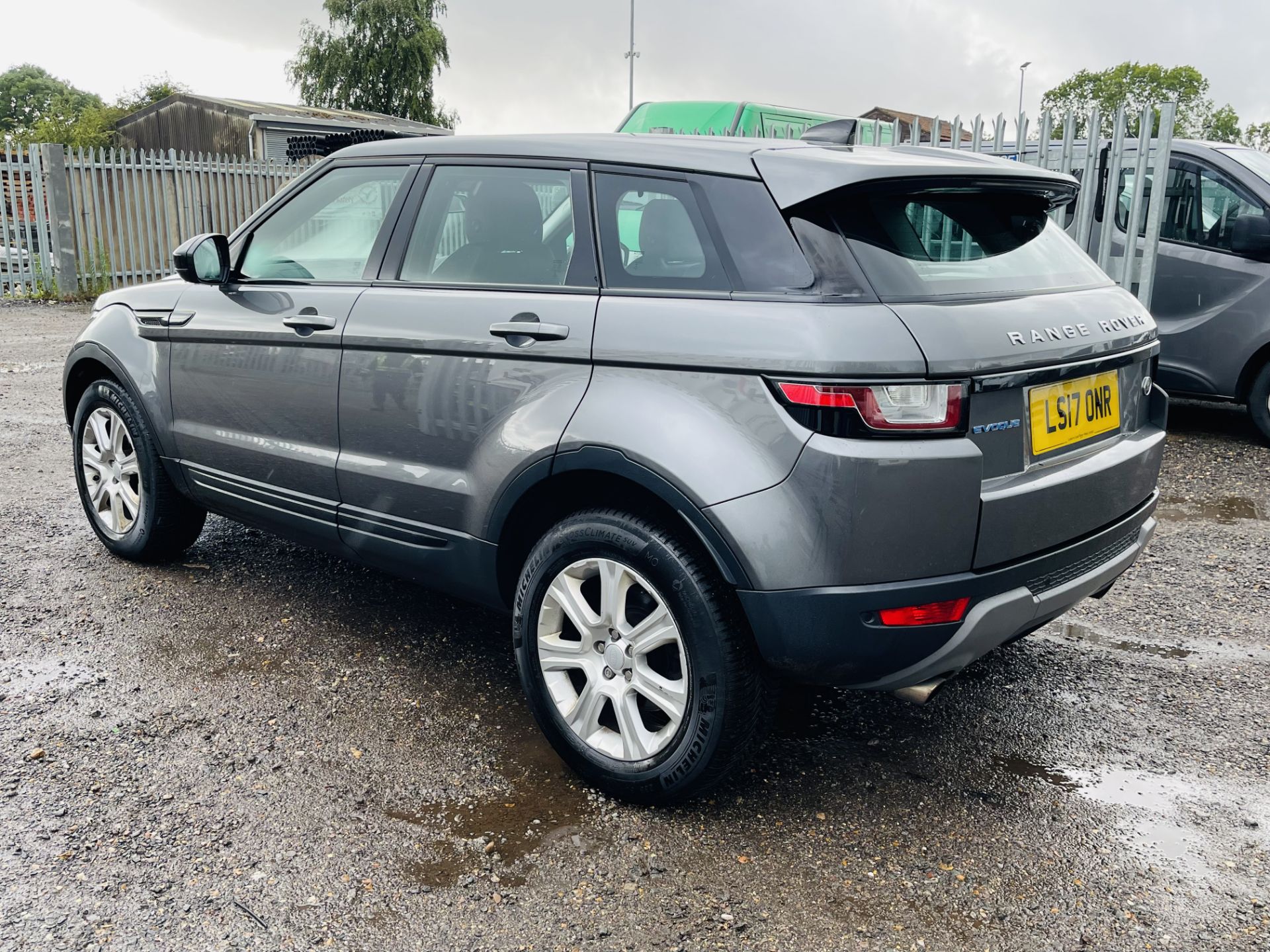 Land Rover Evoque 2.0 ED4 SE Tech 2017 '17 Reg' Sat Nav - Climate Control - ULEZ Compliant - Image 7 of 31