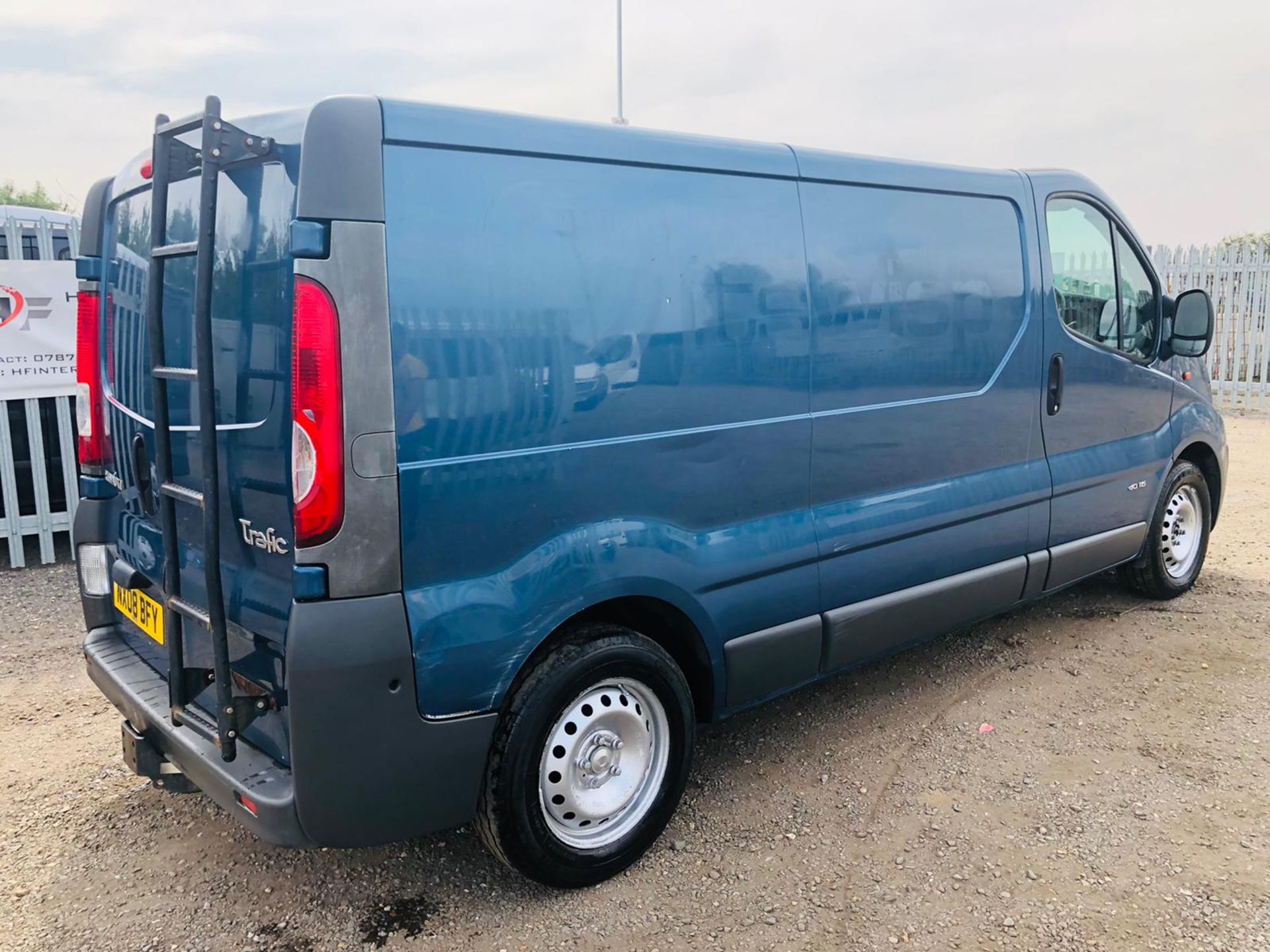 ** ON SALE ** Renault Trafic 2.0 DCI 2900 L2 H1 2008 '08 Reg' Air Con - Panel Van - Image 8 of 14