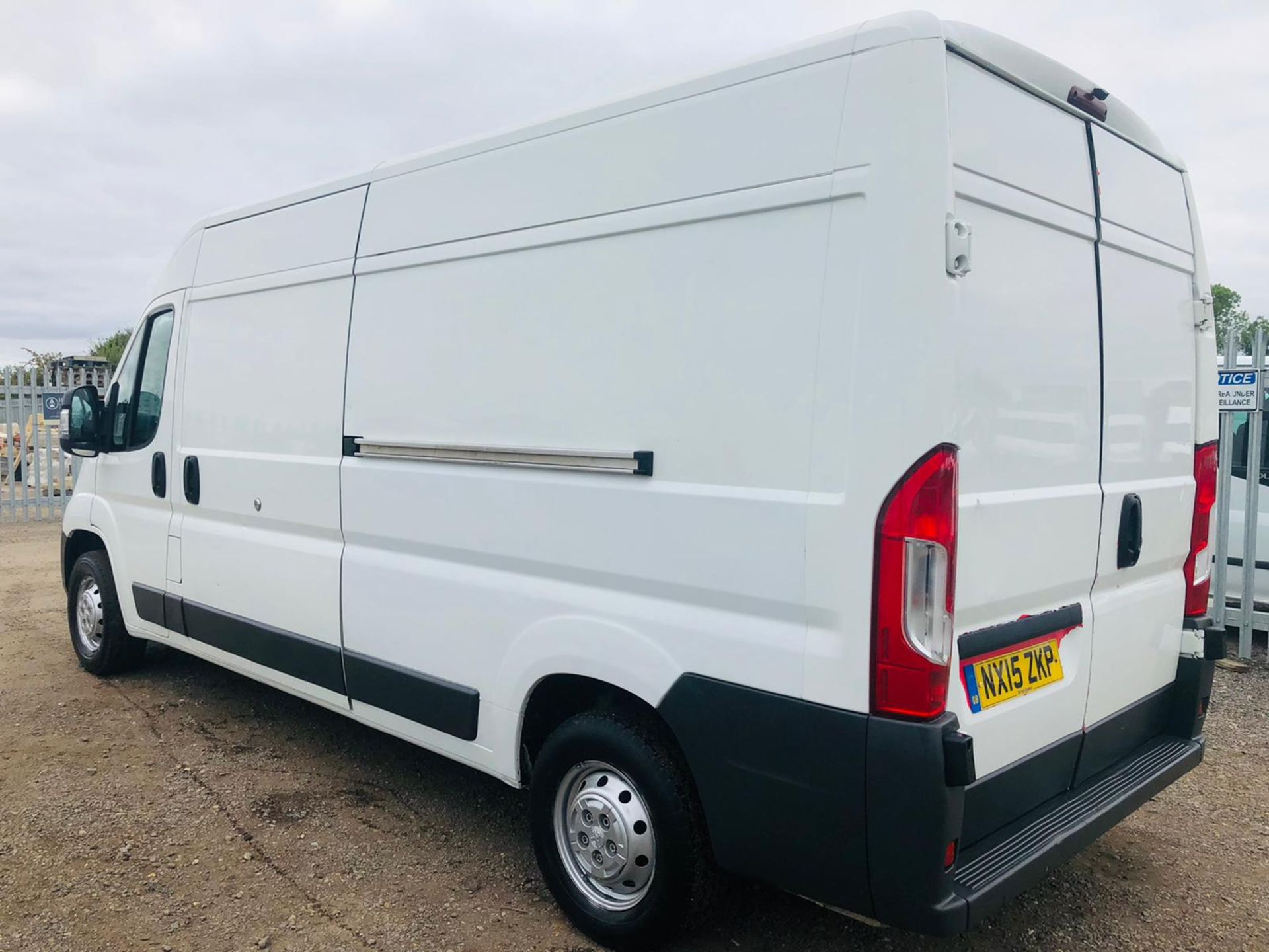 Peugeot Boxer 335 2.2 HDI L3 H2 2015 '15 Reg' - Panel Van - LCV - Image 9 of 16