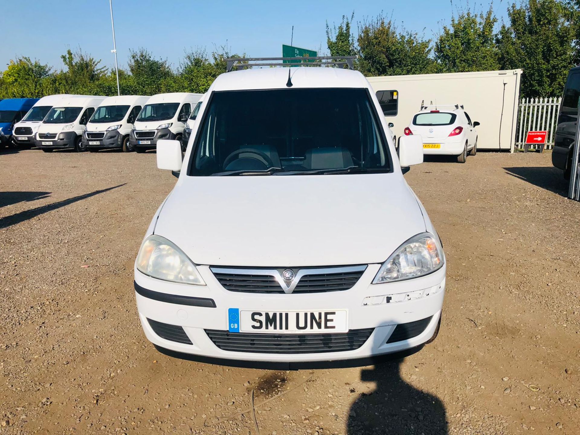 Vauxhall Combo 1.3 CDTI SE Eco-Tech L1 H1 2011 '11 Reg - Panel Van - Image 2 of 15