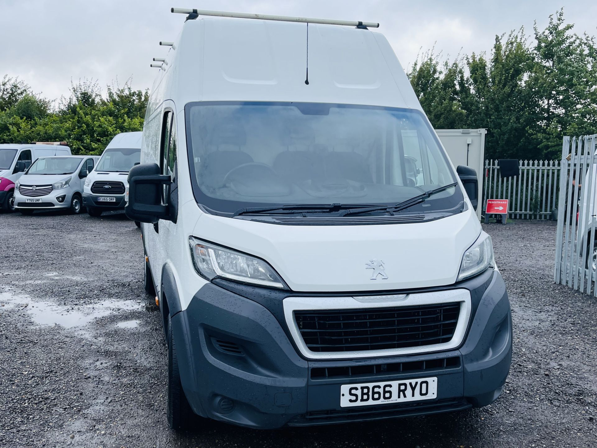 ** ON SALE ** Peugeot Boxer 2.0 BlueHDI L4 H3 2017 '66 Reg' Panel Van - LCV - Euro 6b ULEZ Compliant - Bild 2 aus 18