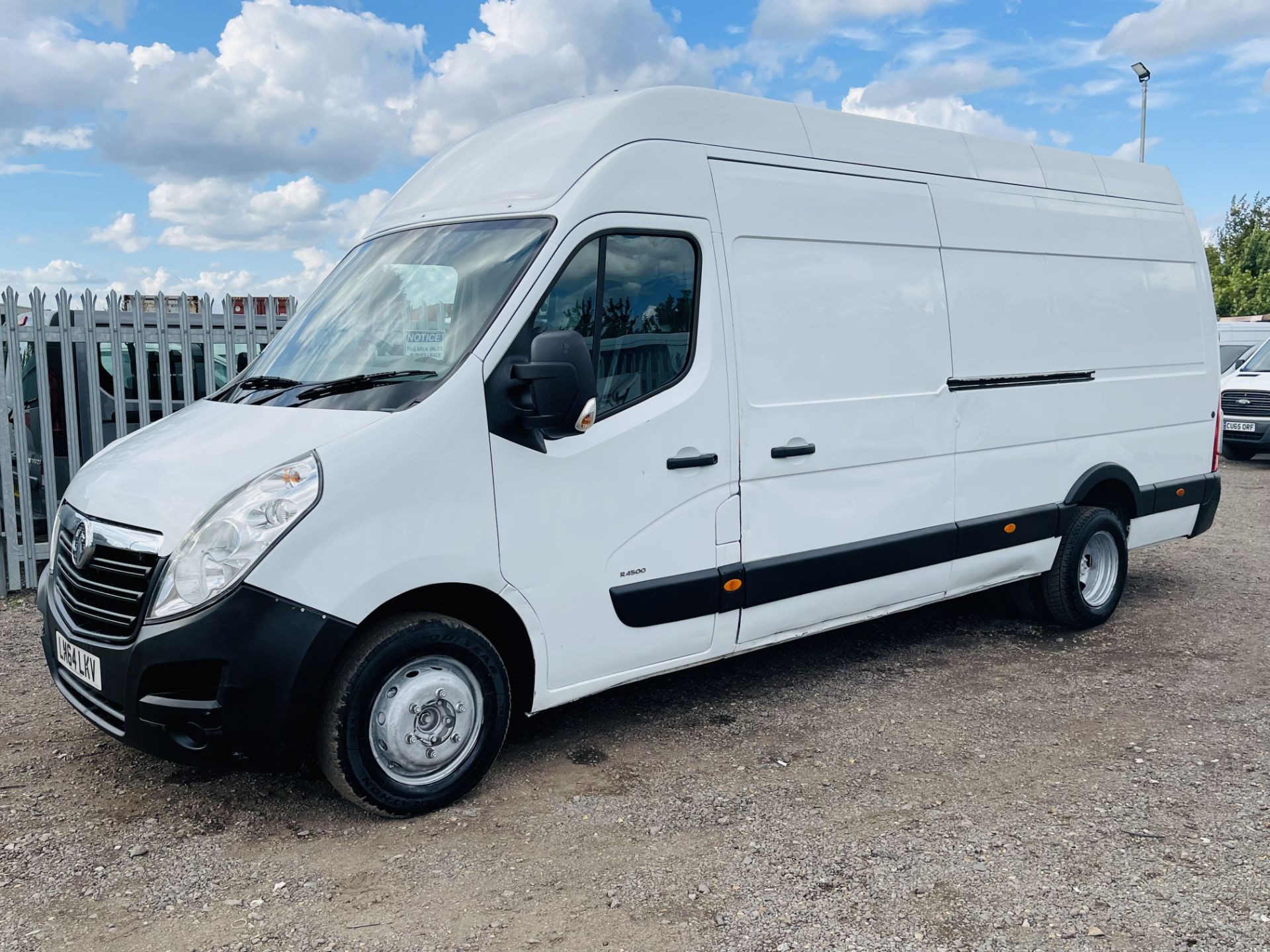 ** ON SALE ** Vauxhall Movano R4500 L4 H3 2.3 CDTI S/S 2014 '64 Reg' Twin Rear Axle - - Image 6 of 21