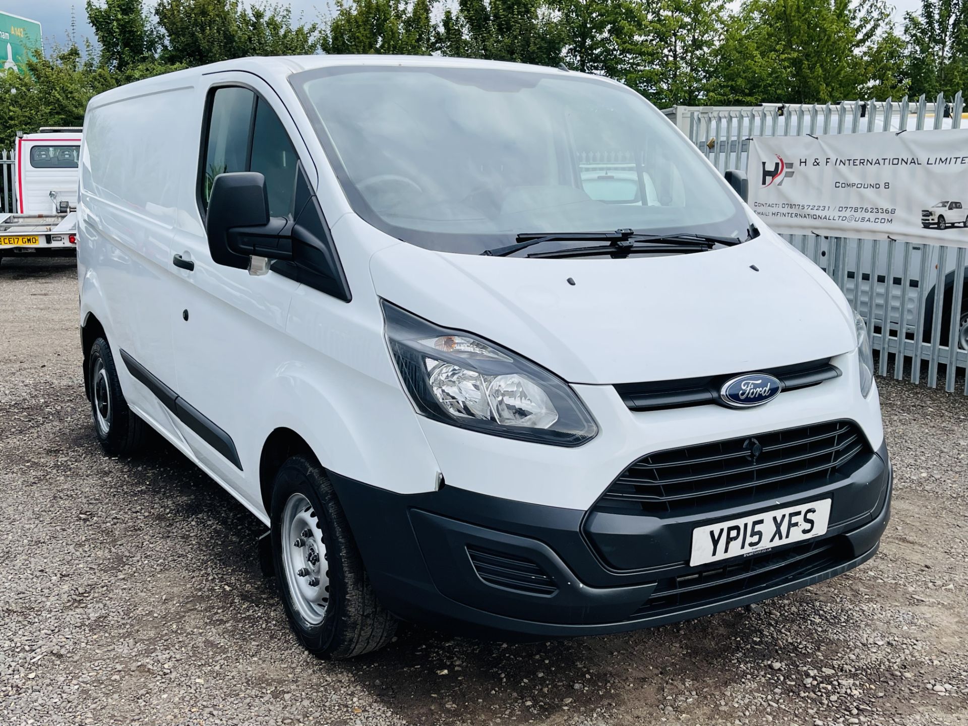 ** ON SALE ** Ford Transit Custom 2.2 TDCI L1 H1 2015 '15 Reg' - Panel Van - LCV - Image 2 of 19