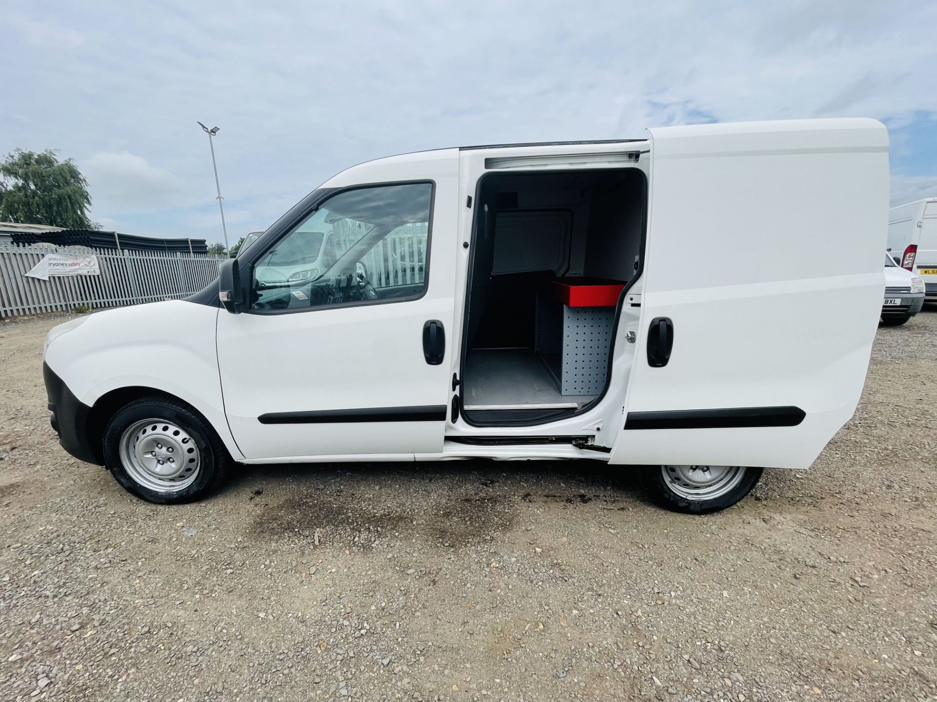 Vauxhall Combo 2000 1.3 CDTI L1 H1 2012 '12 Reg' - Panel Van - Image 7 of 16