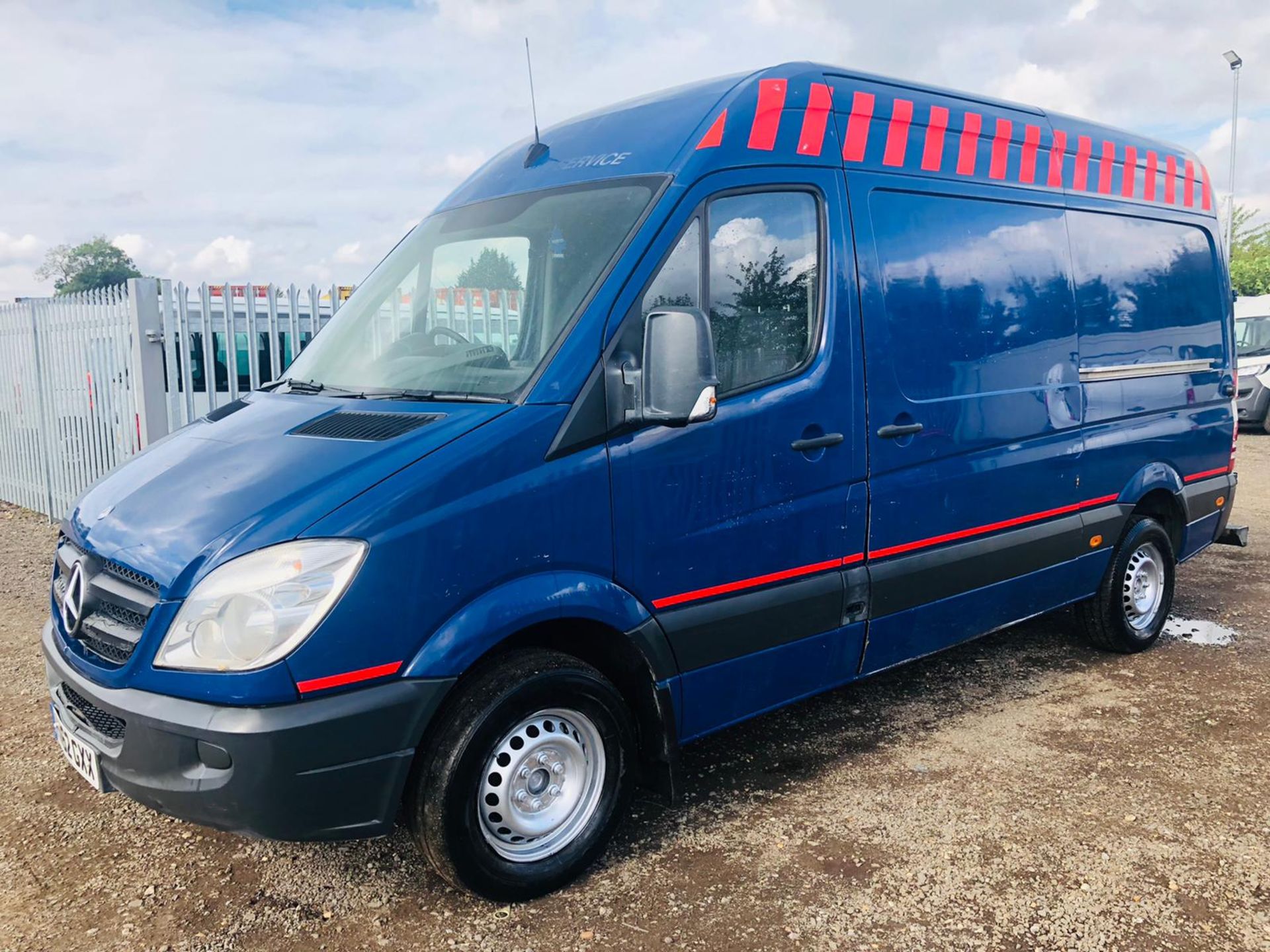 ** ON SALE ** Mercedes-Benz Sprinter 2.1 313 CDI L2 H3 2012 '62 Reg' Panel Van - No Vat Save 20% - Image 3 of 16