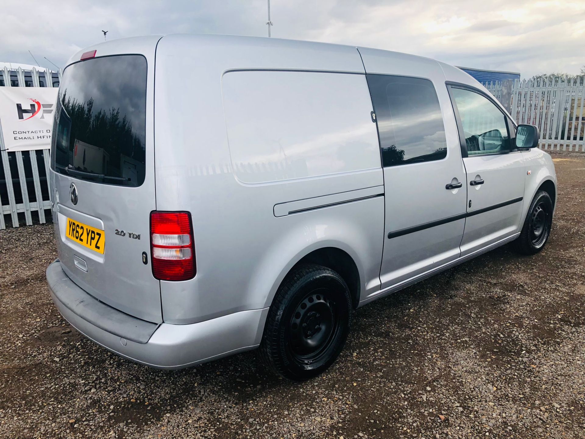 Volkswagen Caddy 1.6 TDI Maxi C20 Combi Dualiner 5 seats 2012 '62 Reg' Air Con - Panel van - Image 8 of 15