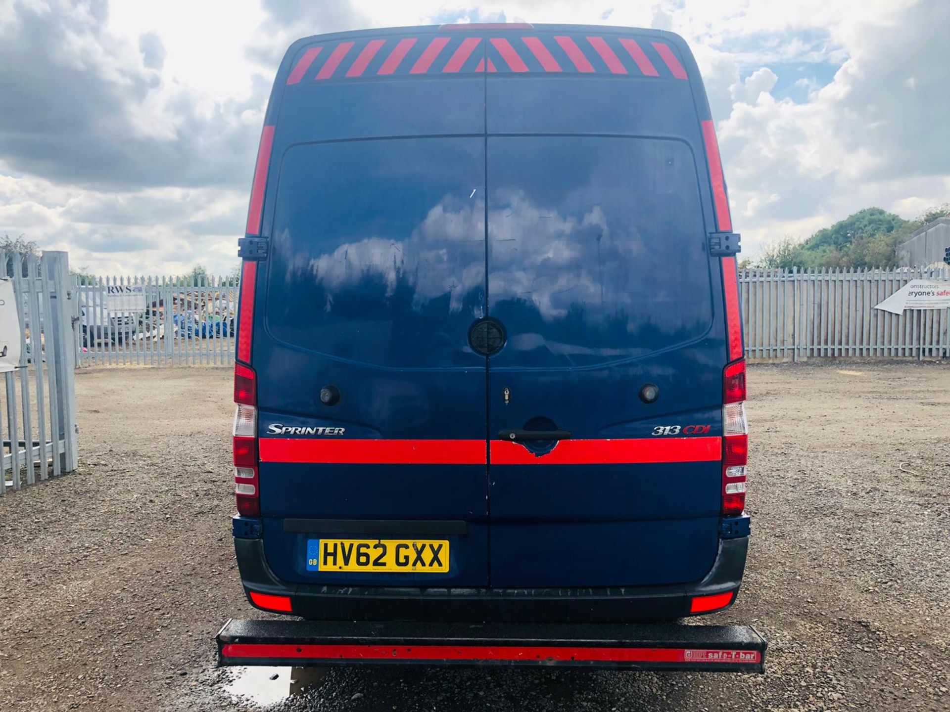 ** ON SALE ** Mercedes-Benz Sprinter 2.1 313 CDI L2 H3 2012 '62 Reg' Panel Van - No Vat Save 20% - Image 6 of 16