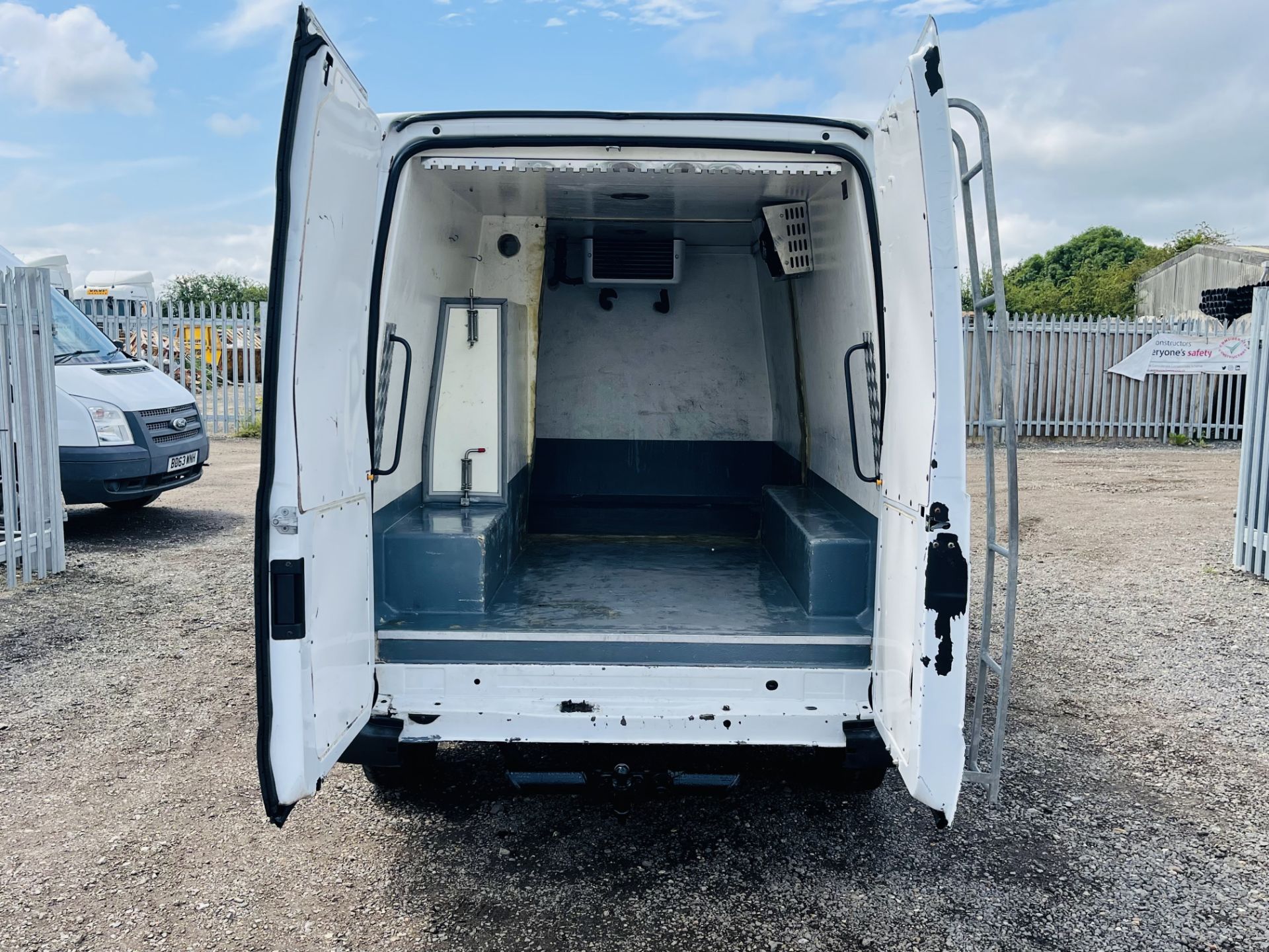 ** On SALE ** Ford Transit 2.2 TDCI 125 BHP T350 L3 H2 2013 '13 Reg' GAH Fridge/Freezer 'Sat Nav' - Image 10 of 16