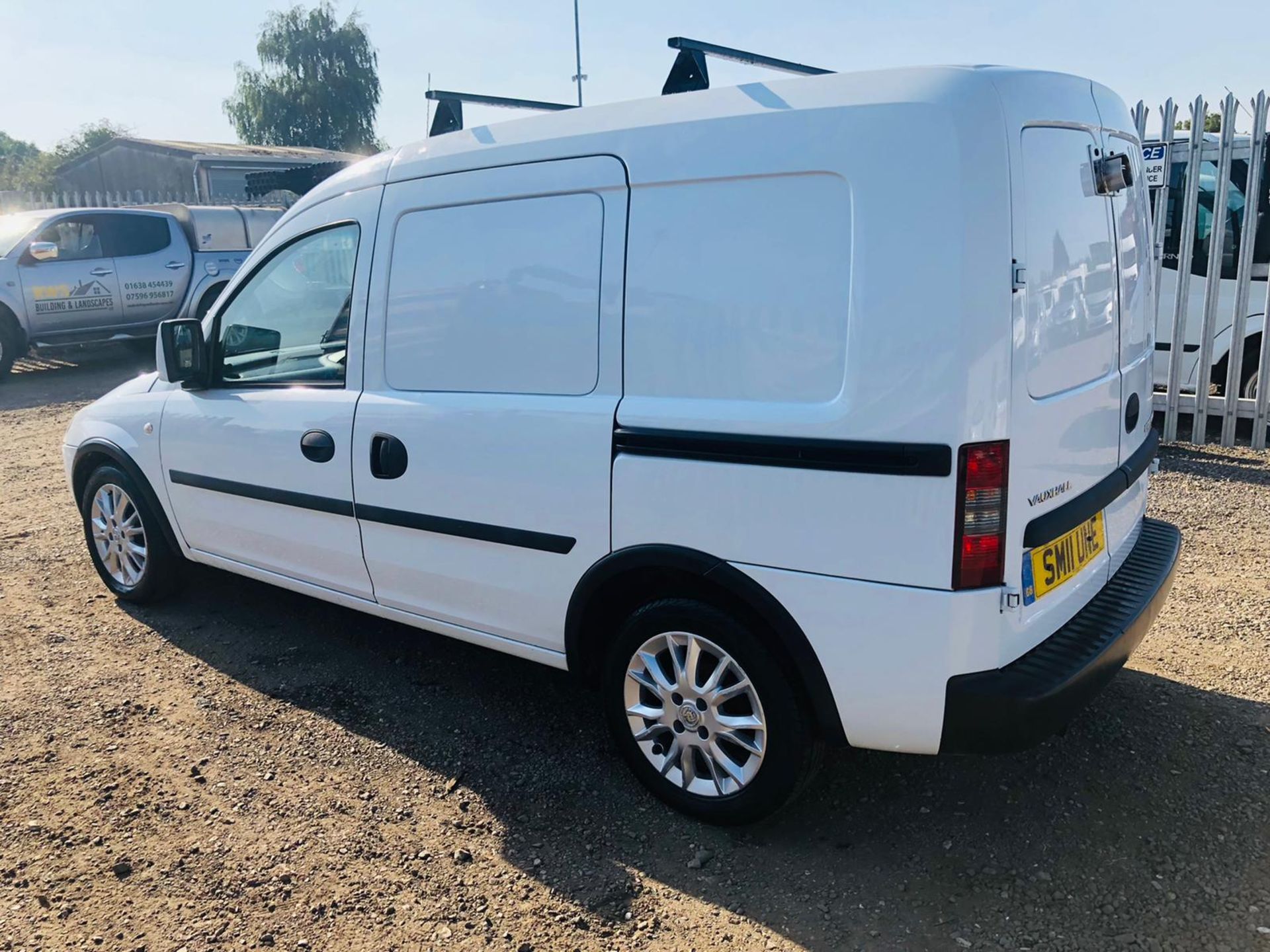 Vauxhall Combo 1.3 CDTI SE Eco-Tech L1 H1 2011 '11 Reg - Panel Van - Image 8 of 15