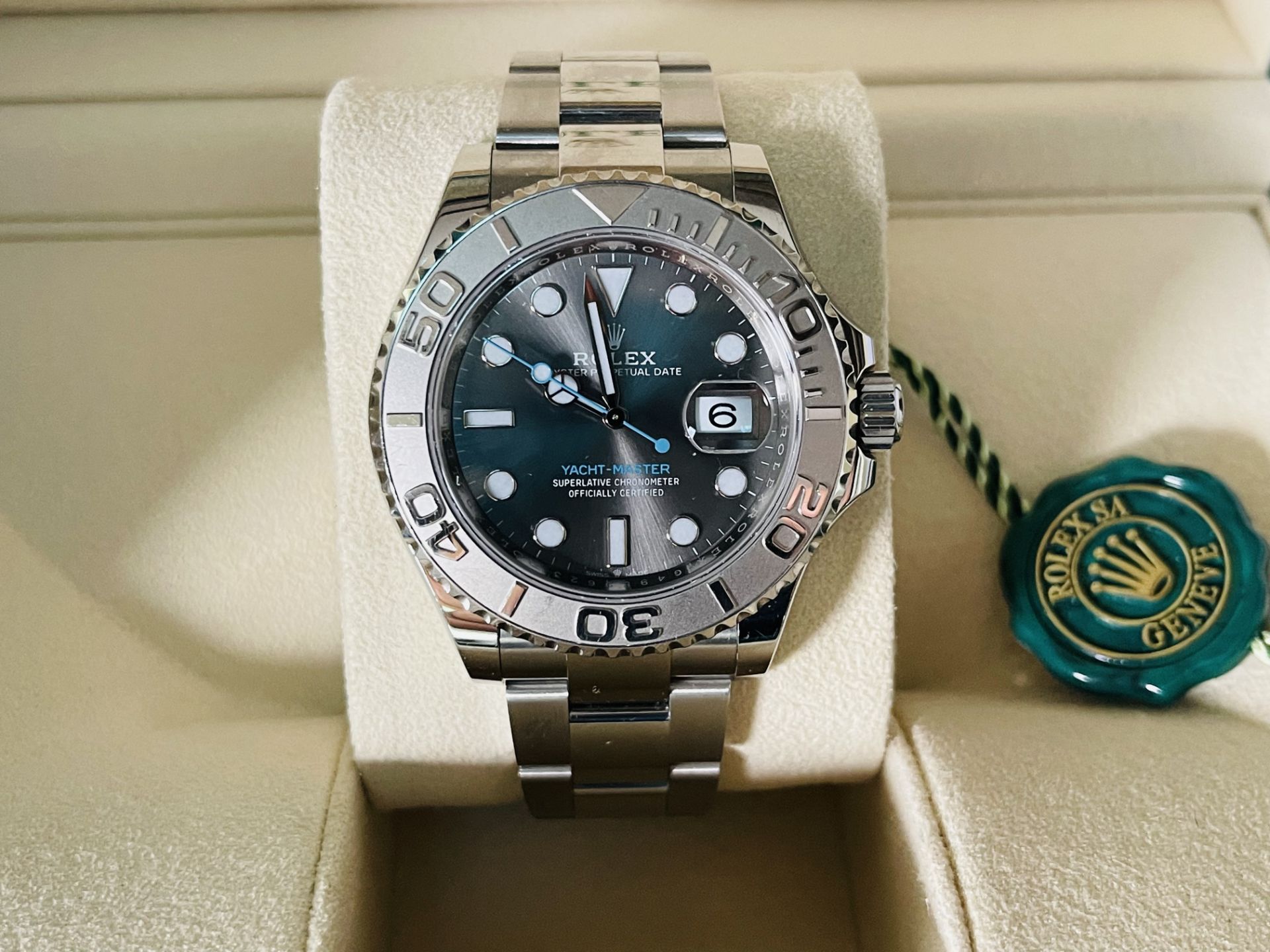 ** ON SALE ** Rolex Yacht Master 40mm Oystersteel and platinum 2020 Year Slate Dial ** Full Set** - Image 4 of 18
