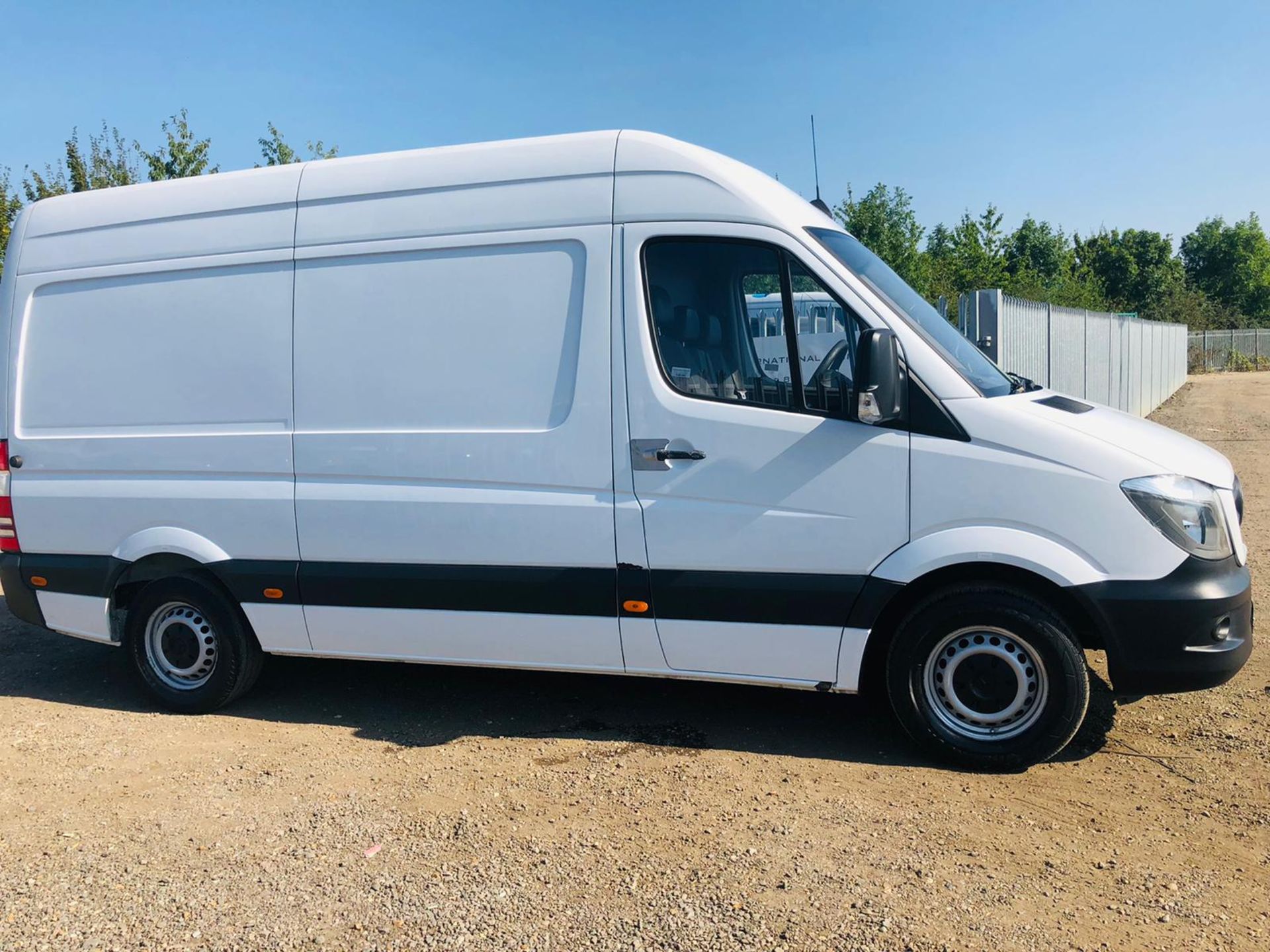 ** ON SALE ** Mercedes-Benz Sprinter 2.1 316 CDI L2 H3 2014 '14 Reg' - Panel Van - No Vat Save 20% - Image 4 of 16