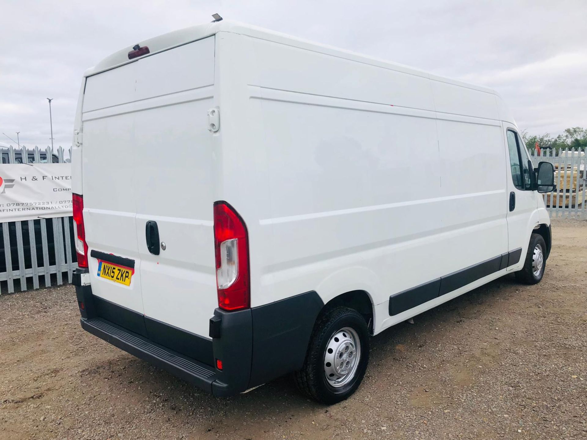 Peugeot Boxer 335 2.2 HDI L3 H2 2015 '15 Reg' - Panel Van - LCV - Image 8 of 16