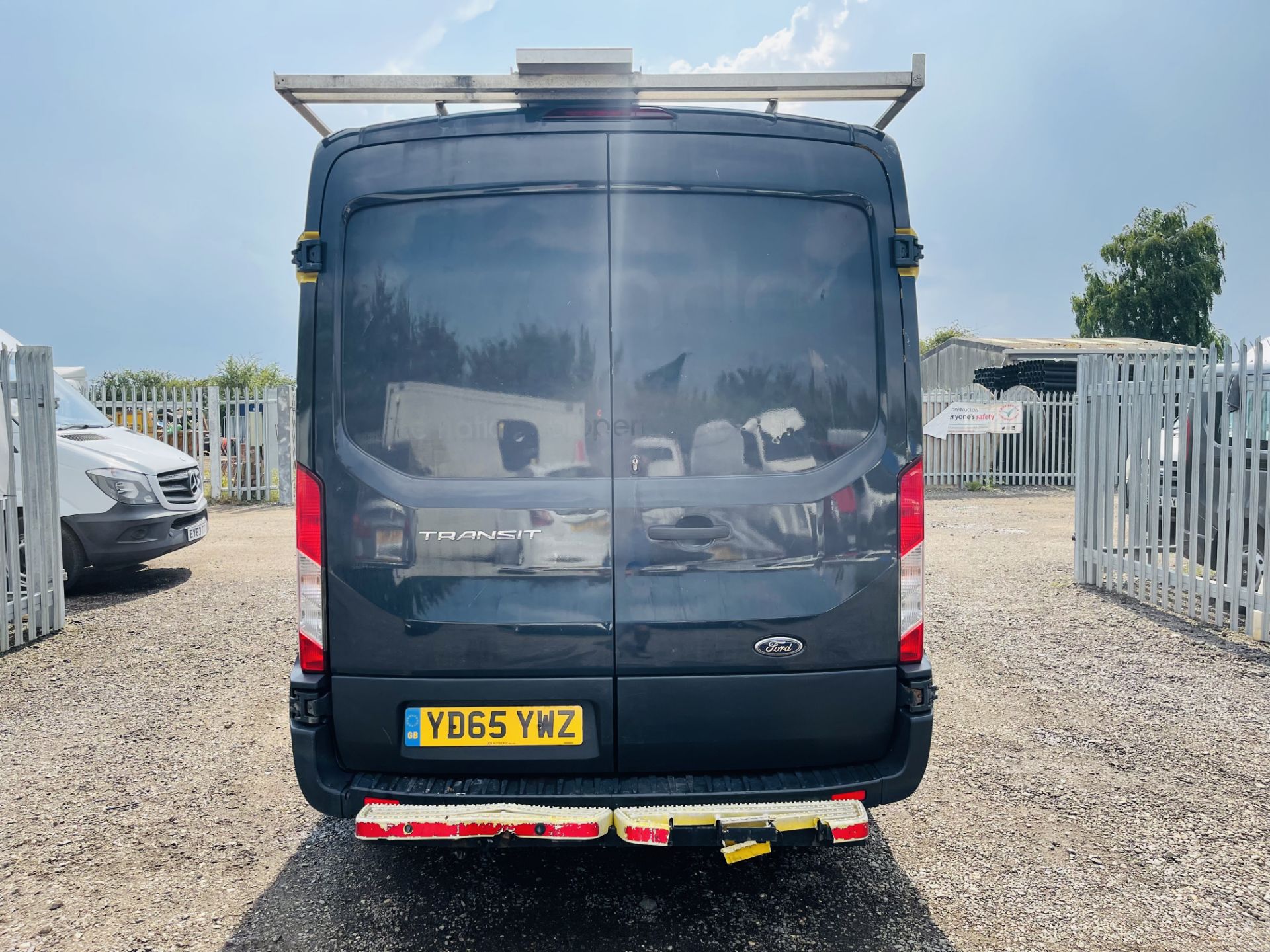 Ford Transit 2.2 TDCI 100 L3 H2 T350 2015 '65 Reg' - Panel Van - LCV - Grey - Image 8 of 14