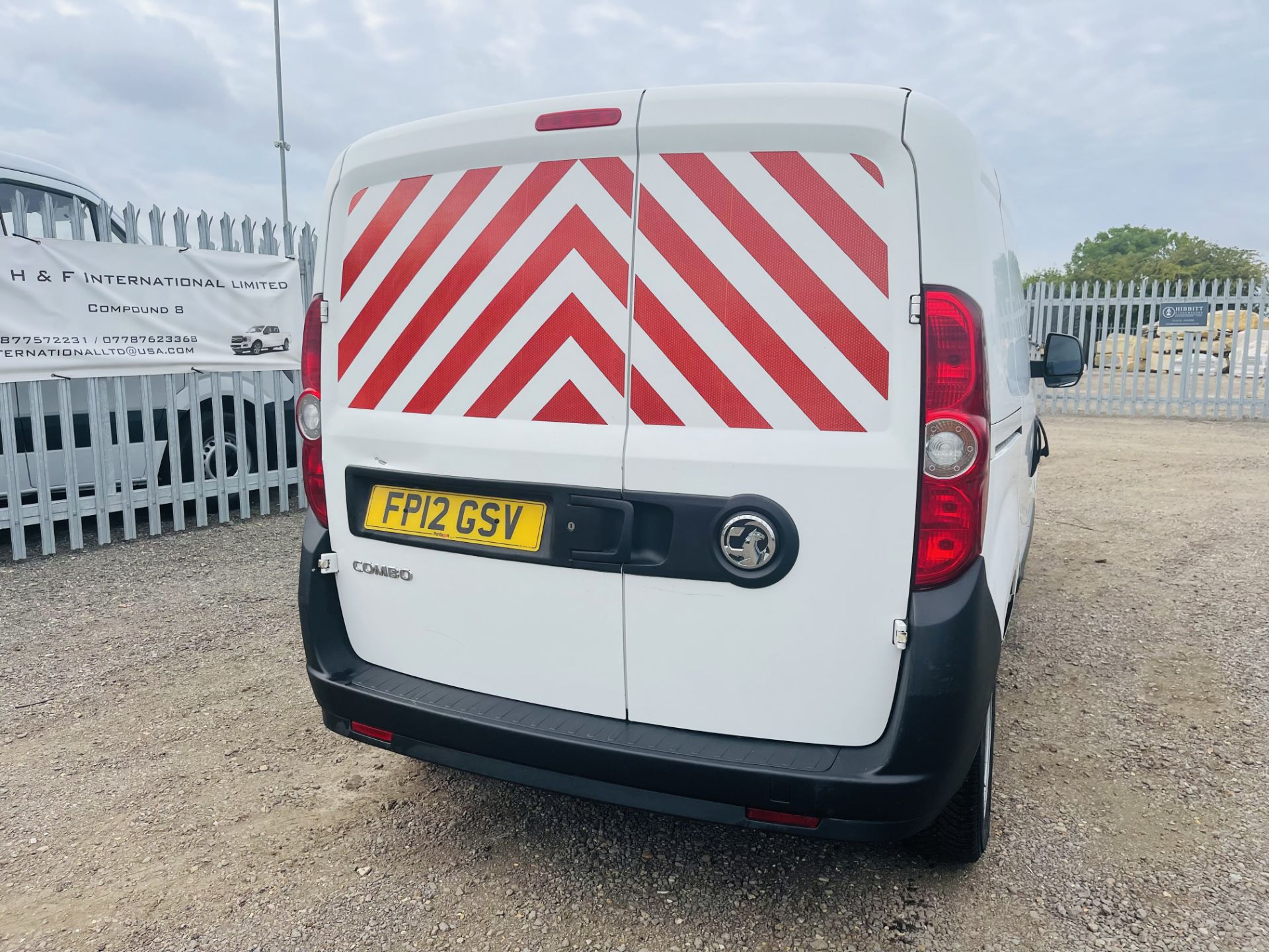 Vauxhall Combo 2000 1.3 CDTI L1 H1 2012 '12 Reg' - Panel Van - Image 9 of 16