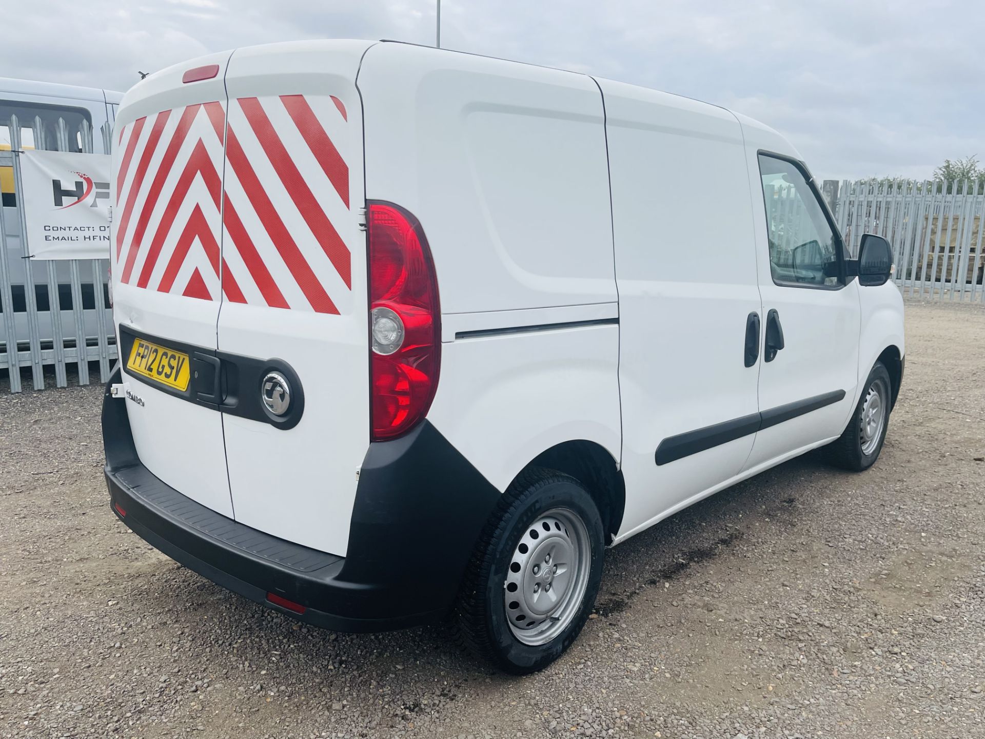 Vauxhall Combo 2000 1.3 CDTI L1 H1 2012 '12 Reg' - Panel Van - Image 11 of 16