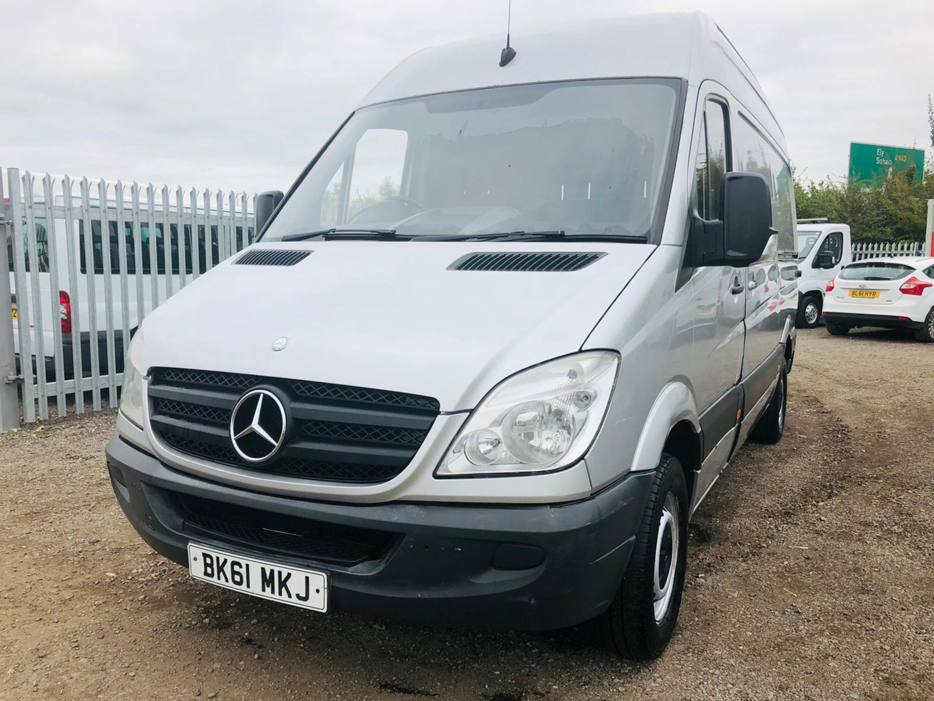 Mercedes-Benz Sprinter 2.1 313 CDI L2 H3 2011 ' 61 Reg' - Metallic Silver - Panel Van - Image 5 of 25