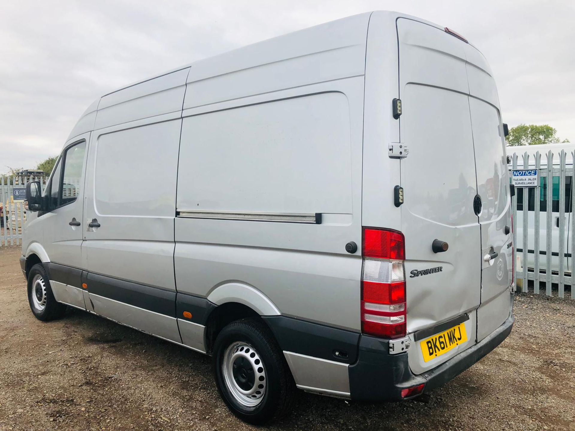 Mercedes-Benz Sprinter 2.1 313 CDI L2 H3 2011 ' 61 Reg' - Metallic Silver - Panel Van - Image 12 of 25