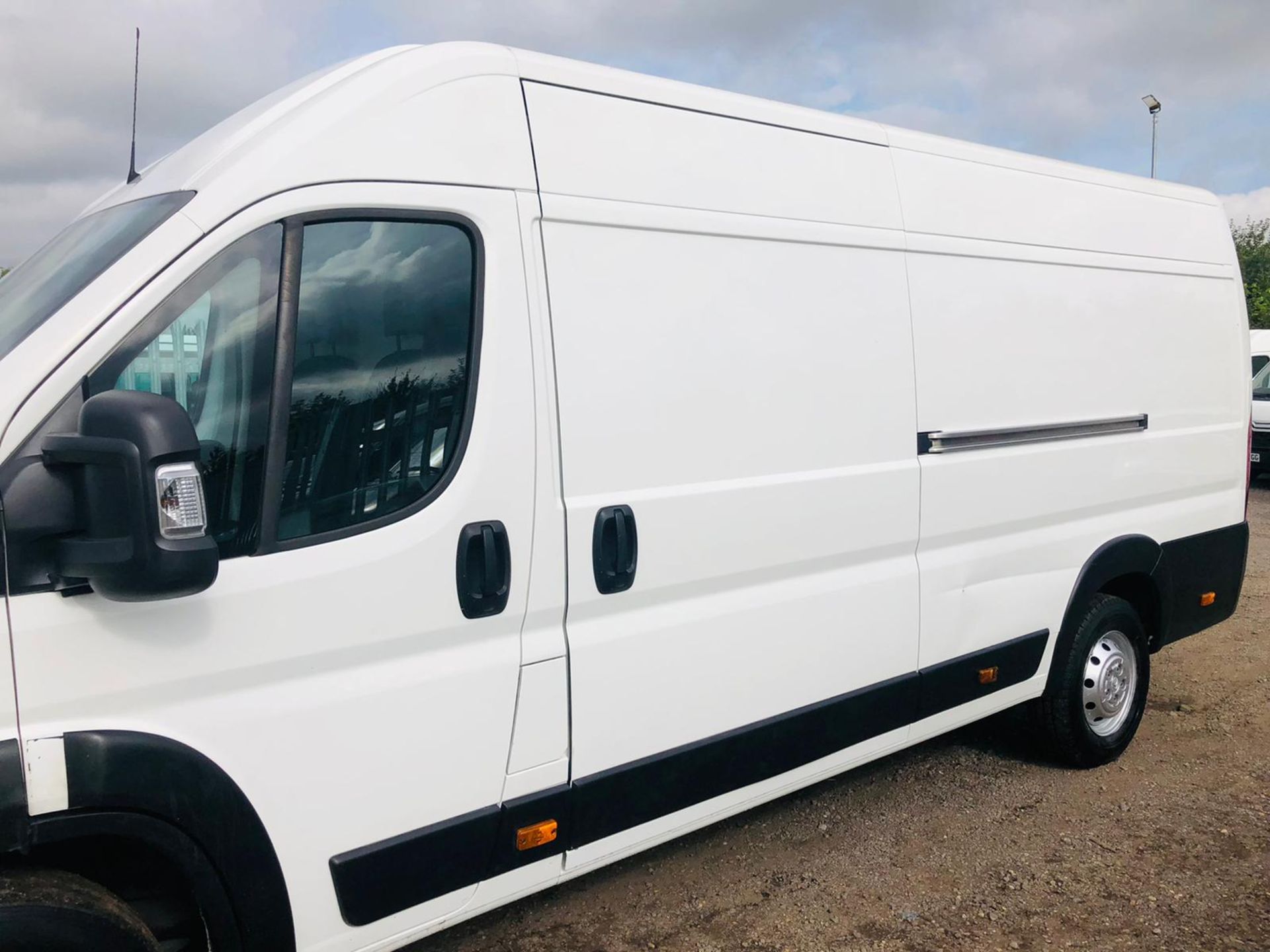 Citroen Relay 2.0 BlueHDI L4 H2 2018 '18 Reg' Air Con - Panel Van - Extra Long wheel Base - Image 18 of 27