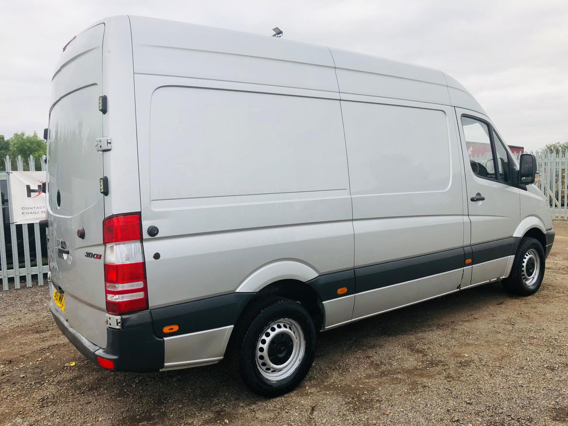 Mercedes-Benz Sprinter 2.1 313 CDI L2 H3 2011 ' 61 Reg' - Metallic Silver - Panel Van - Image 10 of 25