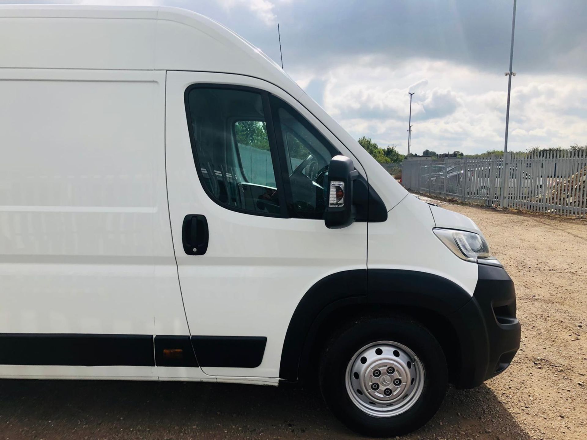 Citroen Relay 2.0 BlueHDI L4 H2 2018 '18 Reg' Air Con - Panel Van - Extra Long wheel Base - Image 19 of 27