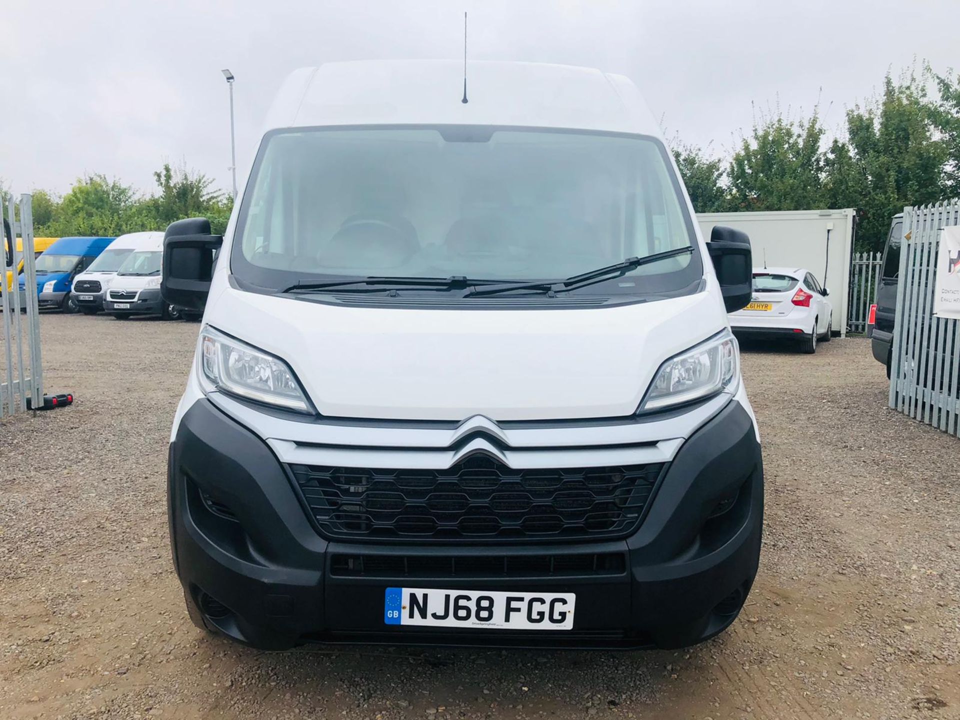 Citroen Relay 35 2.0 Blue Hdi L3 H2 Enterprise 2018 '68 Reg' Air con - Panel Van - ULEZ Compliant - Image 2 of 17