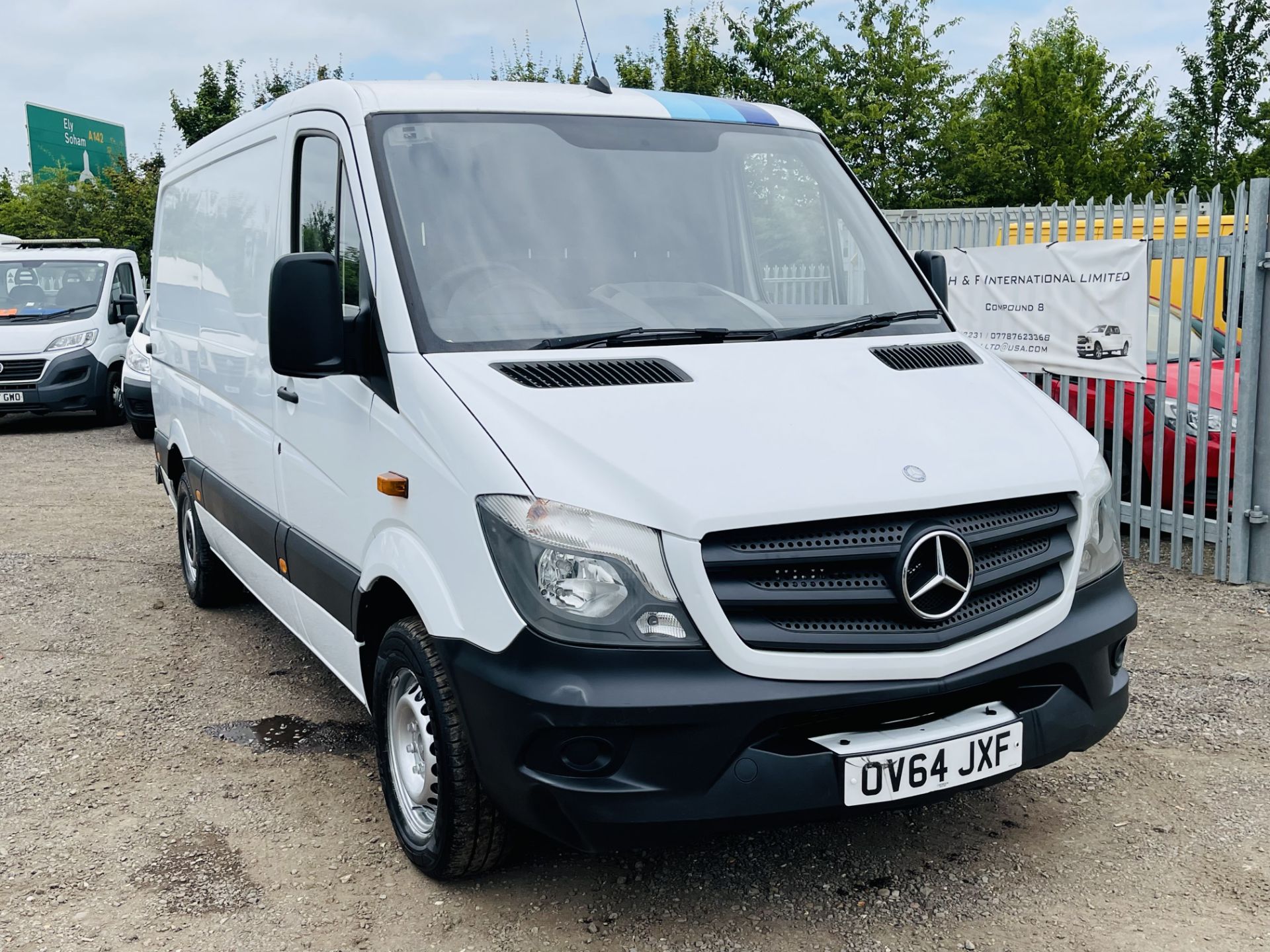 Mercedes-Benz sprinter 2.1 313 CDI L2 H1 2015 '64 Reg' Automatic ' Rare' - Panel Van - Image 2 of 17