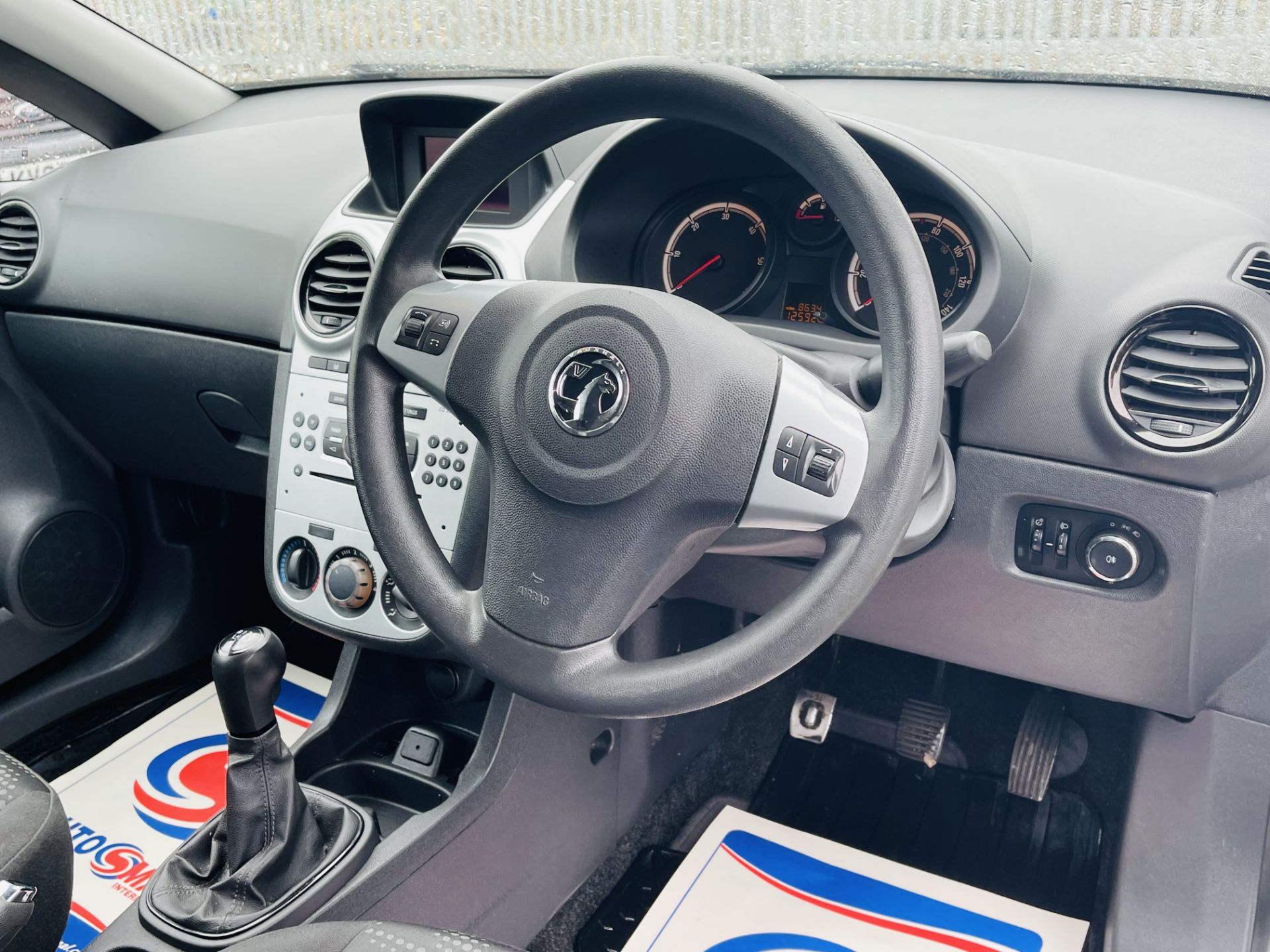 Vauxhall Corsa 1.2 CDTI Eco-Flex 2015 '15 Reg' - LCV - No Vat Save 20% - Image 15 of 17