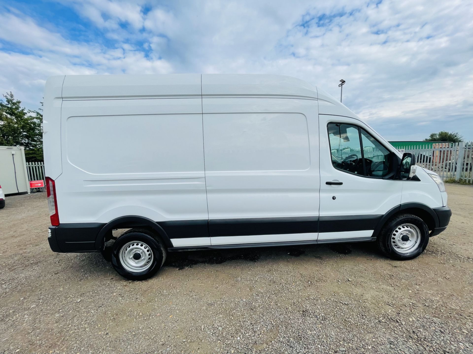 ** ON SALE ** Ford Transit 2.2 TDCI T350 L3 H3 2015 '65 Reg' Sat Nav - Panel Van - LCV - Image 6 of 15